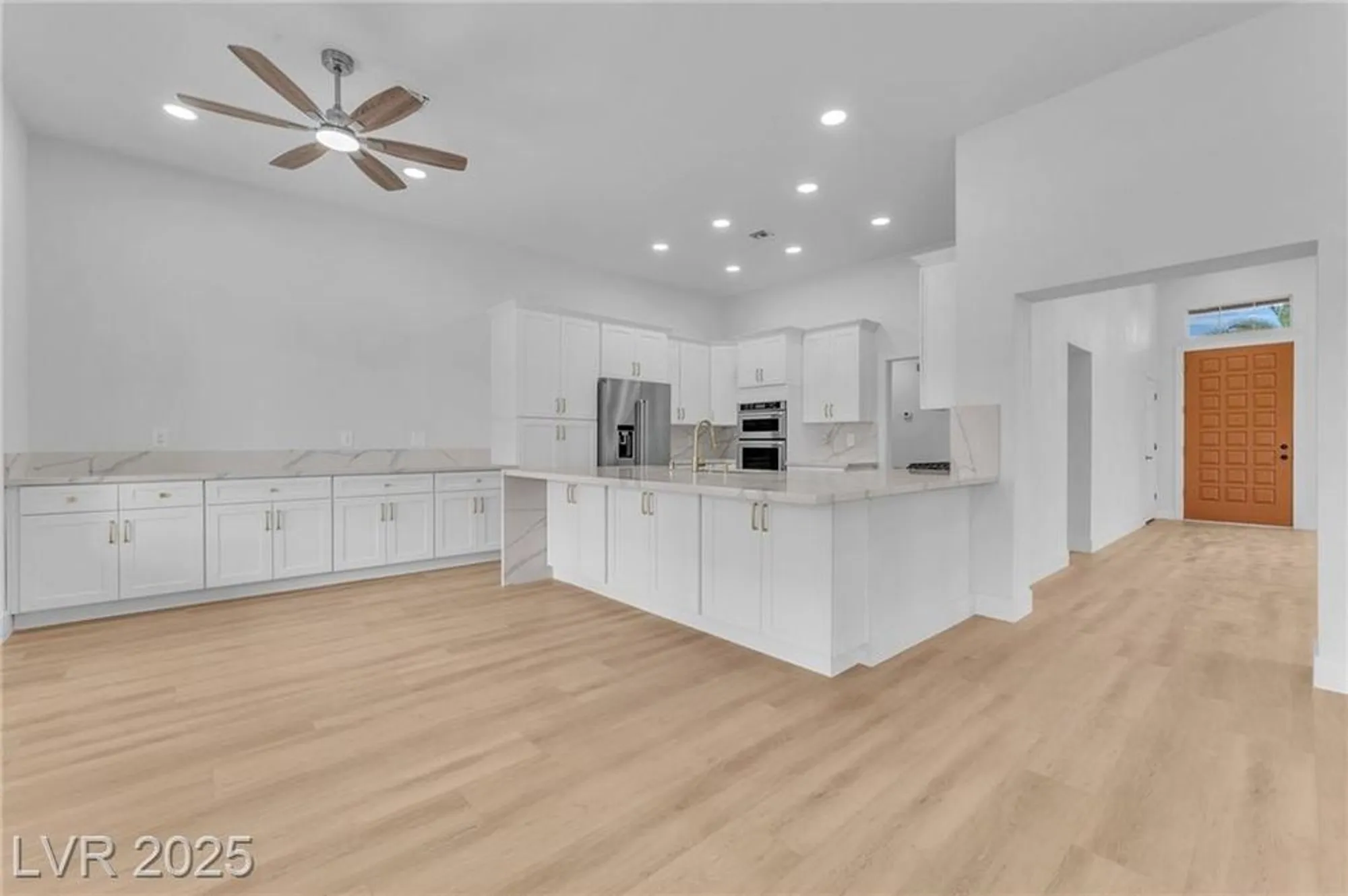 Property Slideshow image 14 of 47 | 3108 endeavor ct, Las Vegas, NV, 89134