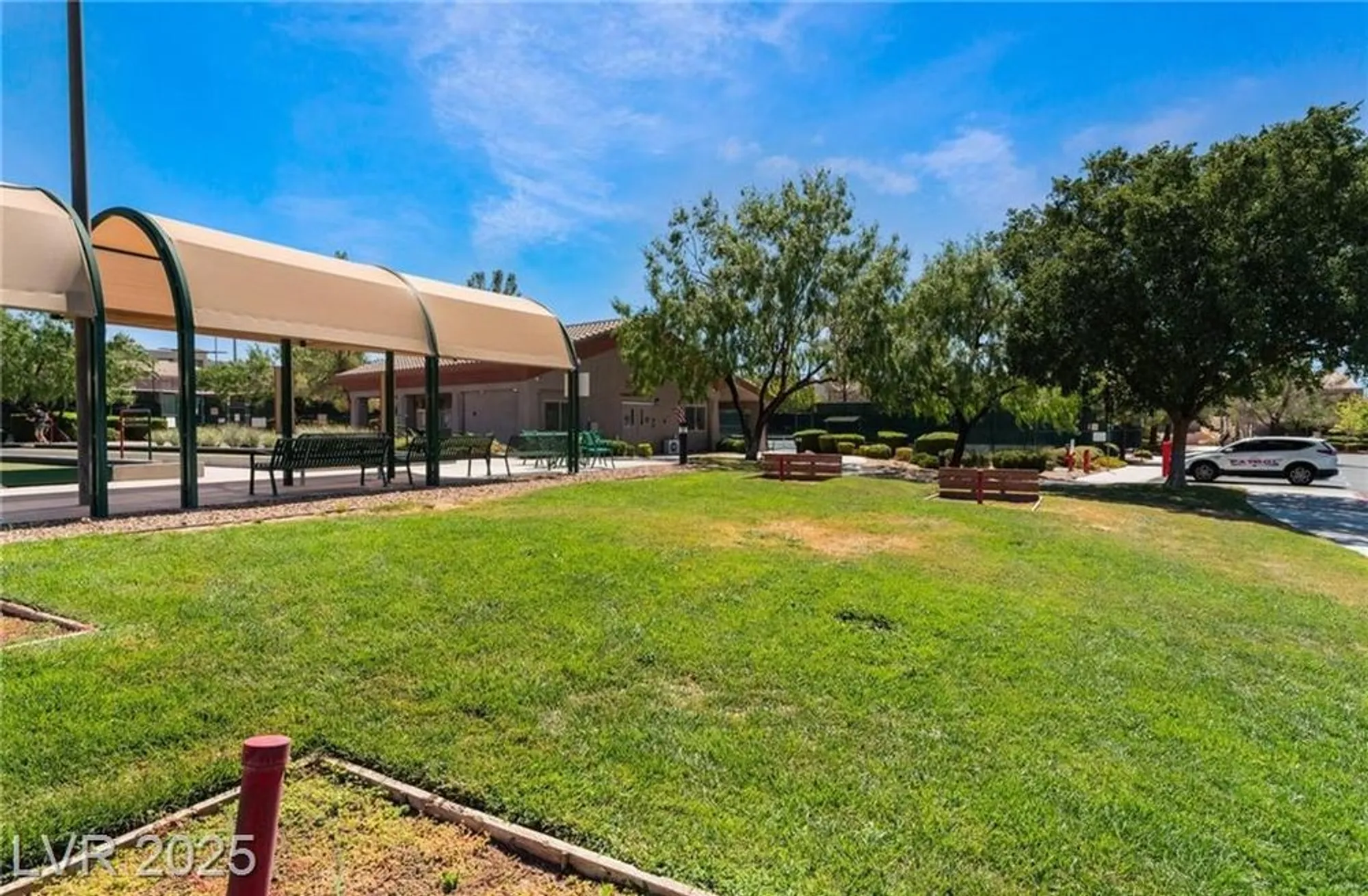 Property Slideshow image 38 of 40 | 2318 black river falls dr, Henderson, NV, 89044