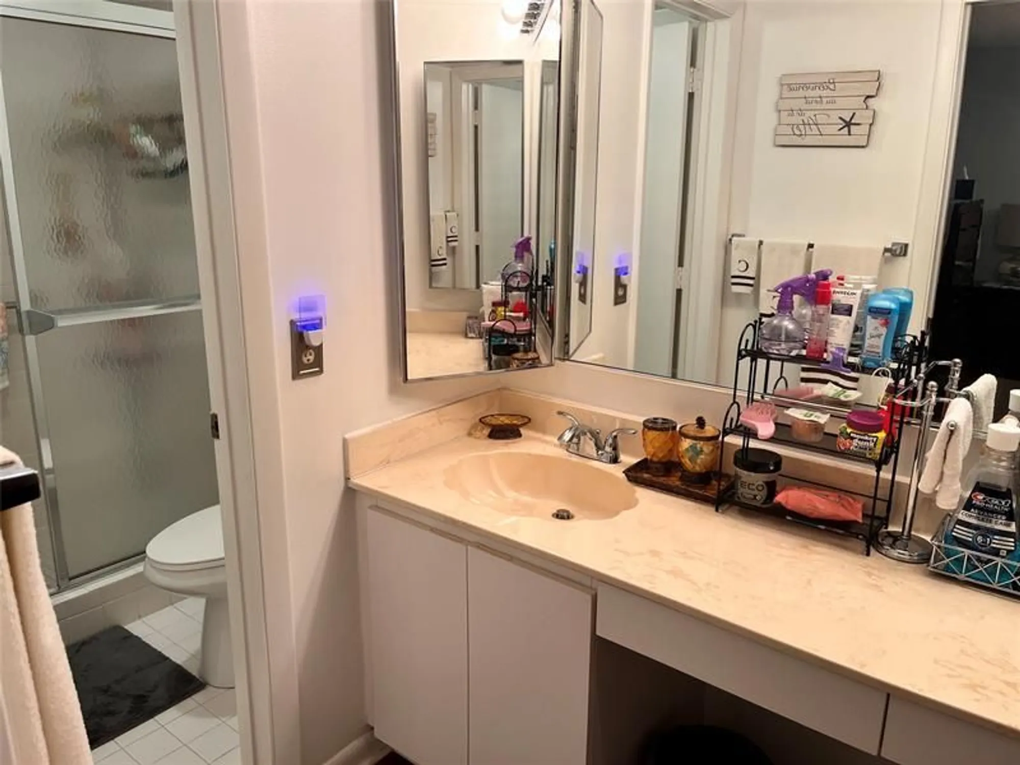 Property Slideshow image 18 of 25 | 4940 e sabal palm blvd apt 414, Tamarac, FL, 33319