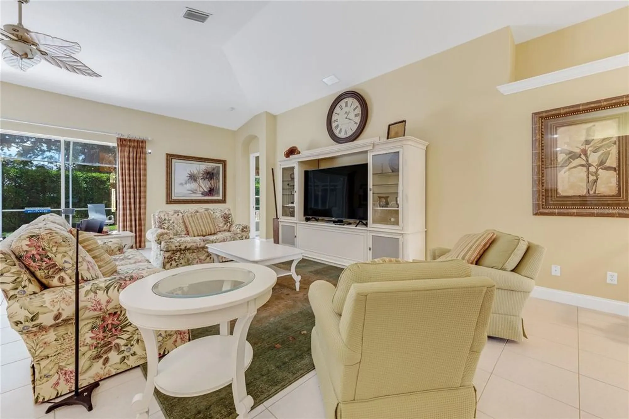 Property Slideshow image 11 of 59 | 1383 coconut palm cir, Port Orange, FL, 32128