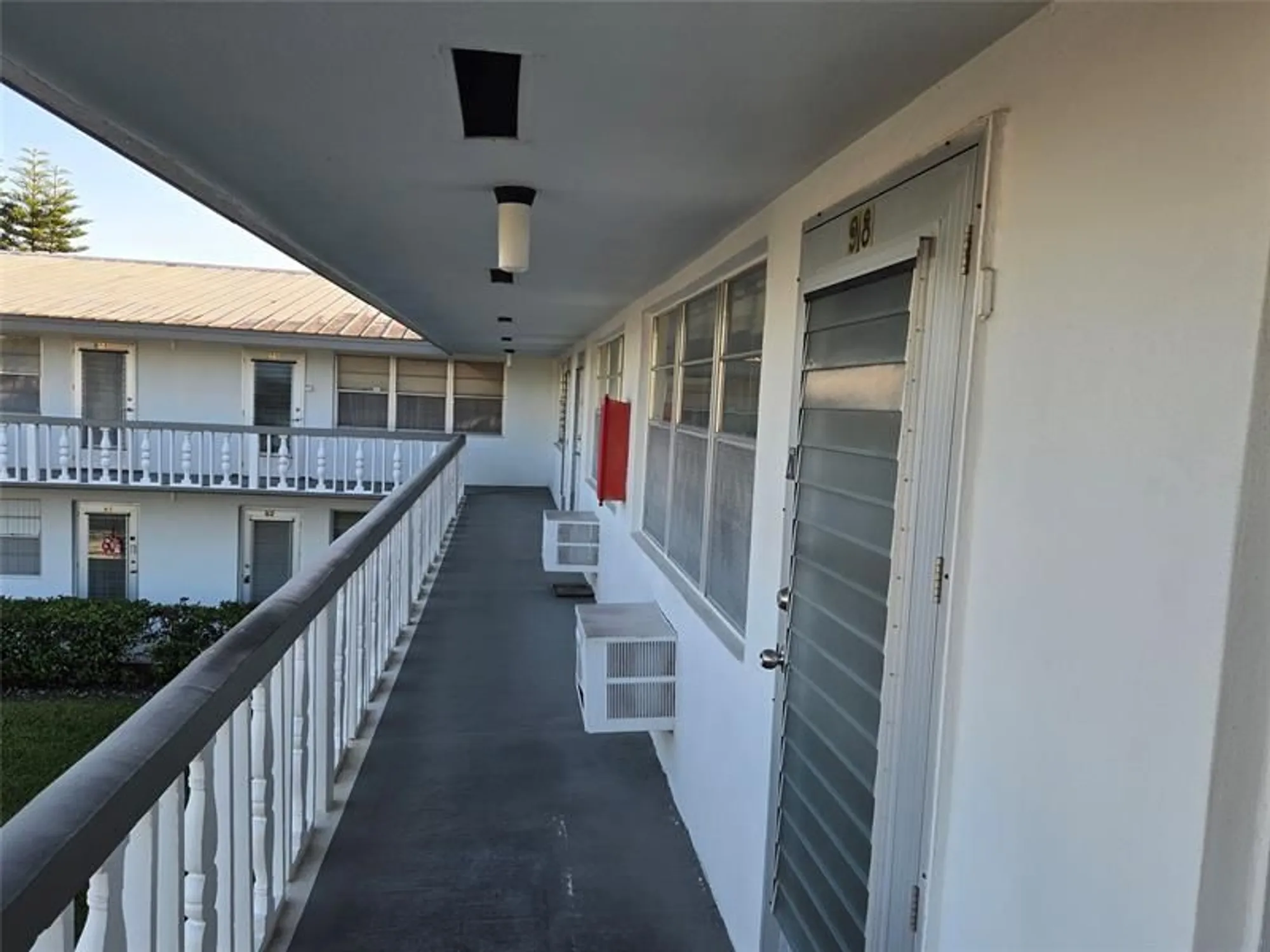 Property Slideshow image 25 of 35 | 98 northampton e # 98, West Palm Beach, FL, 33417