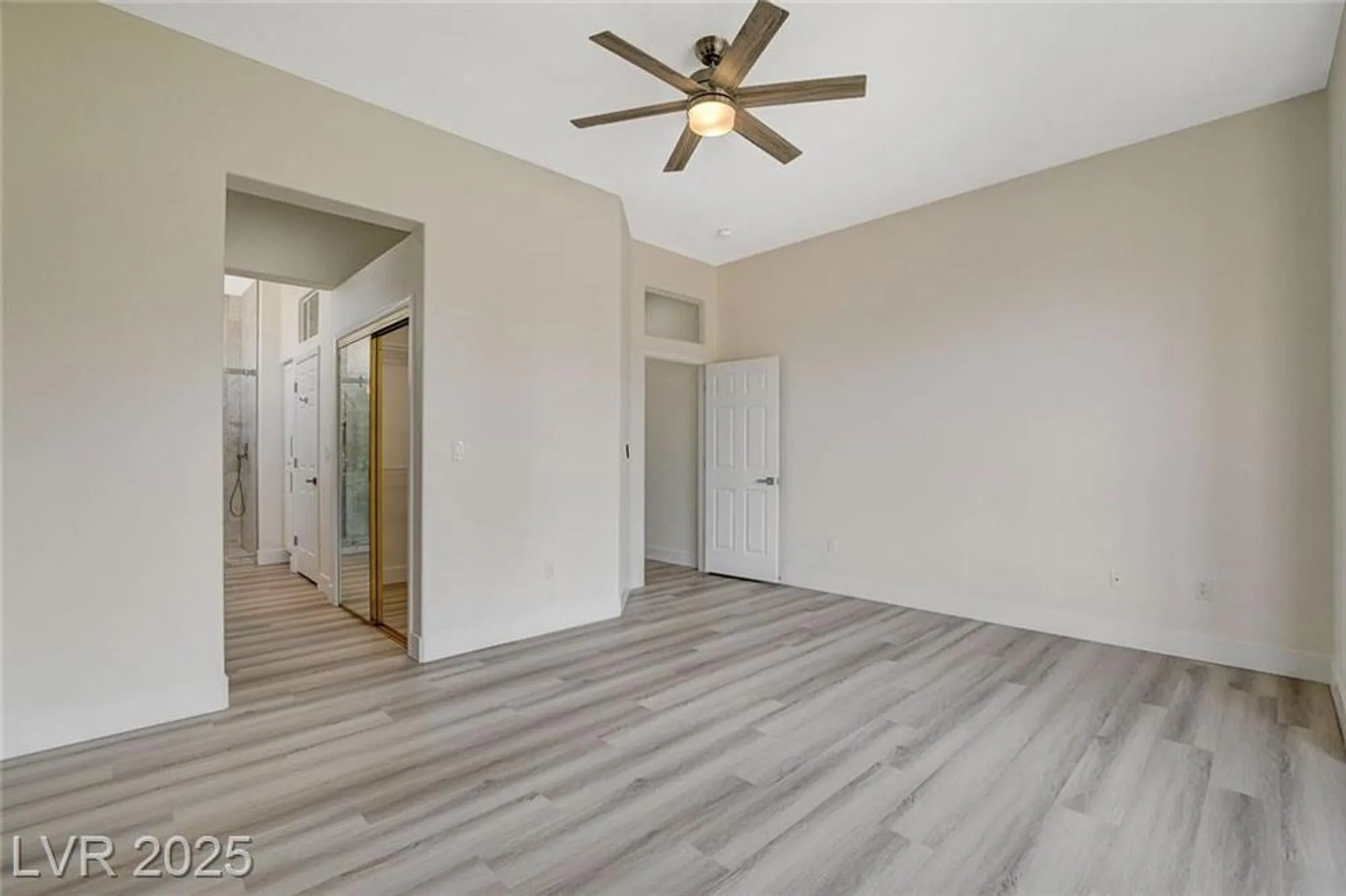 Property Slideshow image 37 of 44 | 10100 folsom dr, Las Vegas, NV, 89134