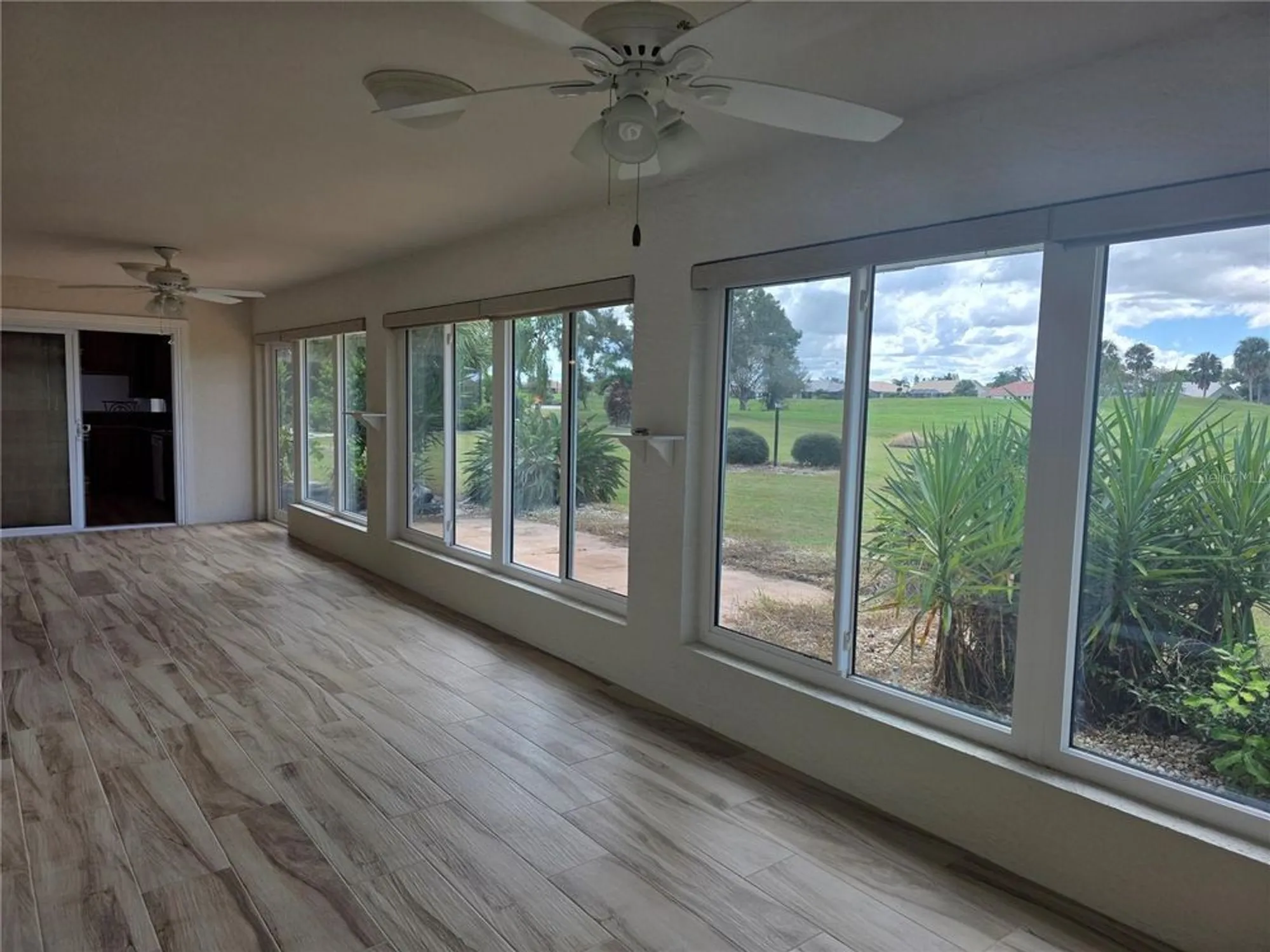 Property Slideshow image 19 of 34 | 1936 new bedford dr, Sun City Center, FL, 33573