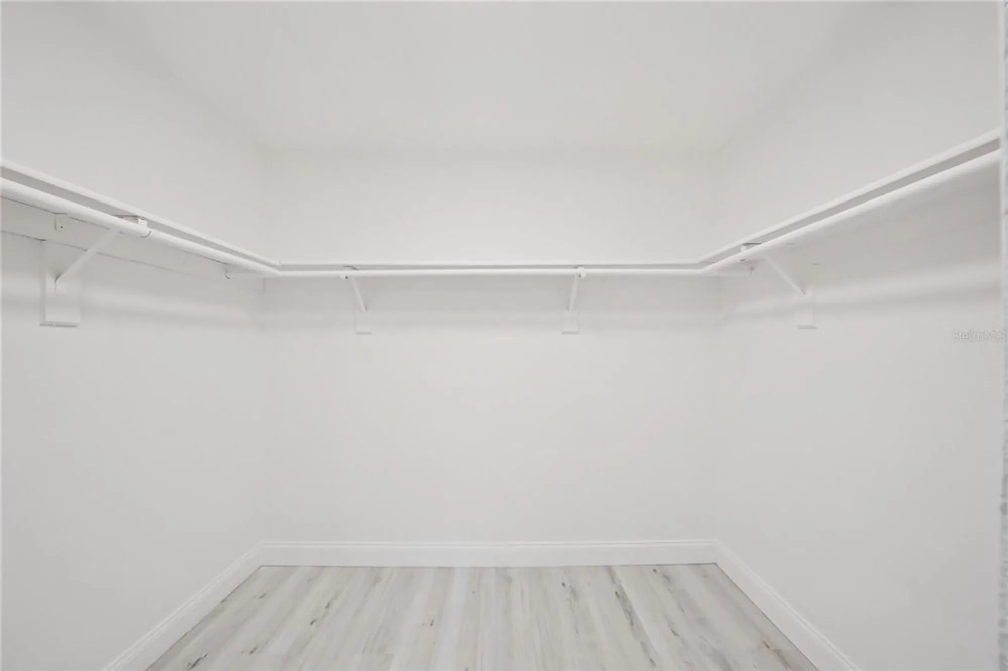 Property Slideshow image 19 of 58 | 9218 39th ln, Pinellas Park, FL, 33782