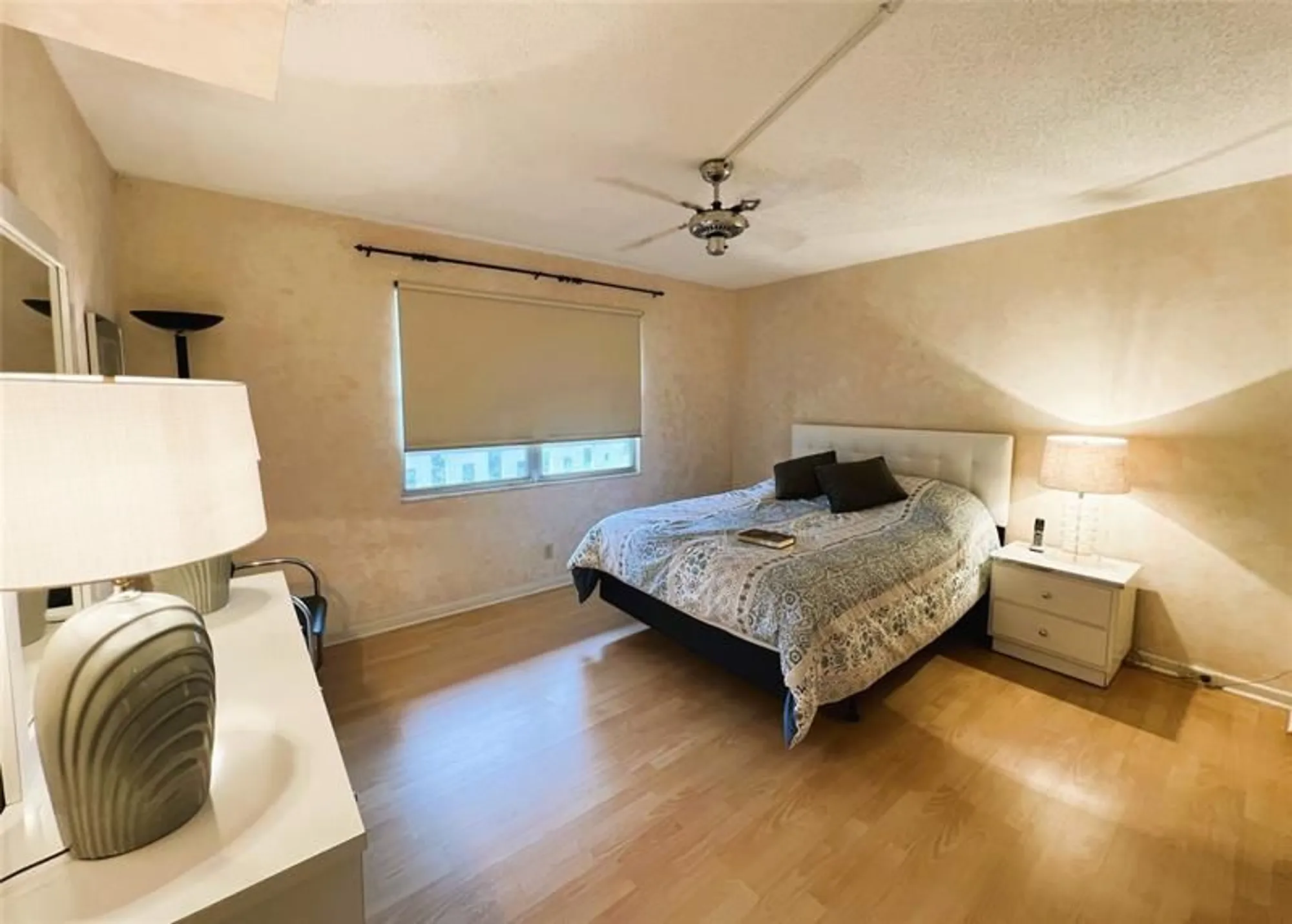 Property Slideshow image 12 of 38 | 2902 victoria cir e3, Coconut Creek, FL, 33066