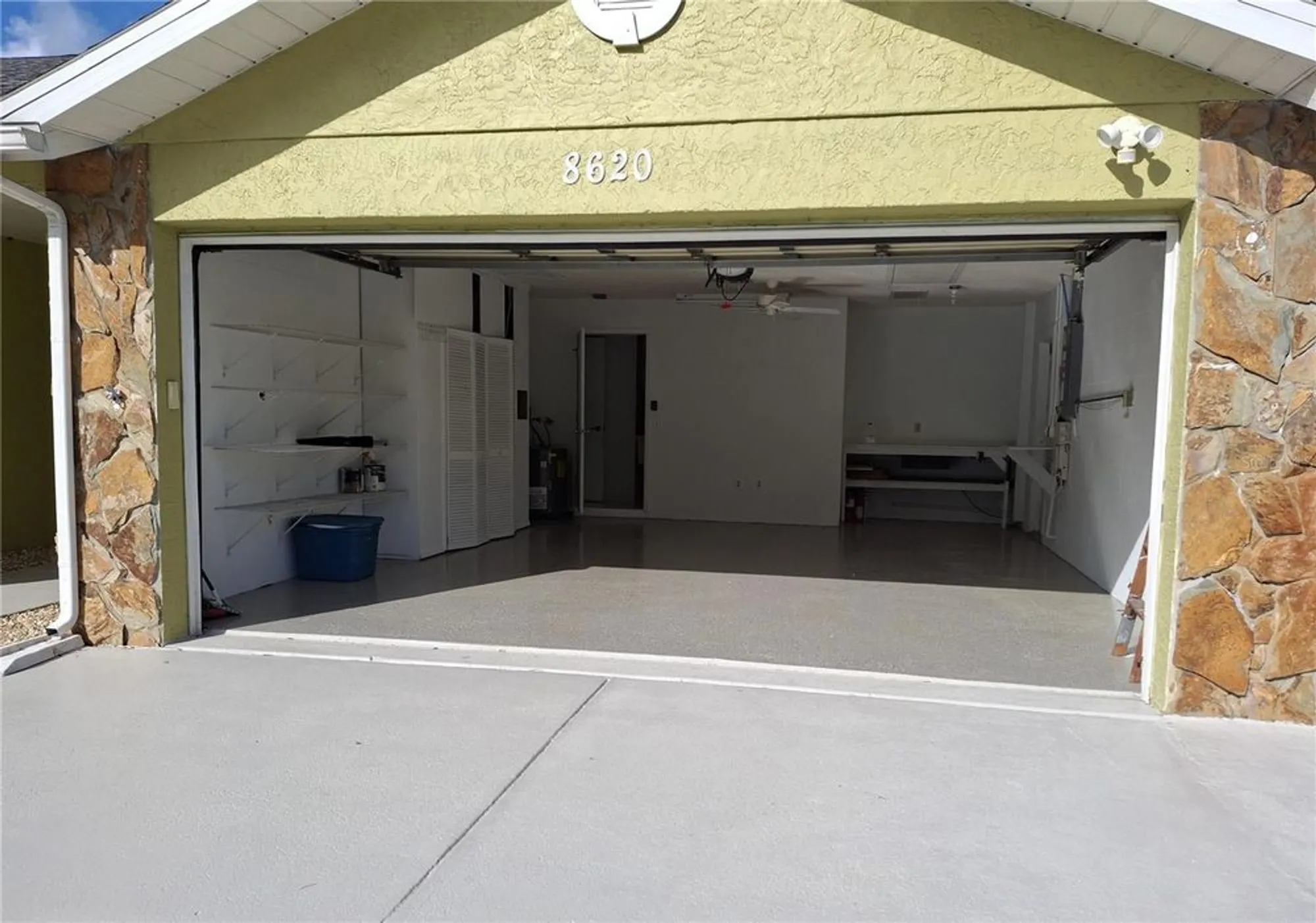 Property Slideshow image 5 of 29 | 8620 gold pine dr, Port Richey, FL, 34668