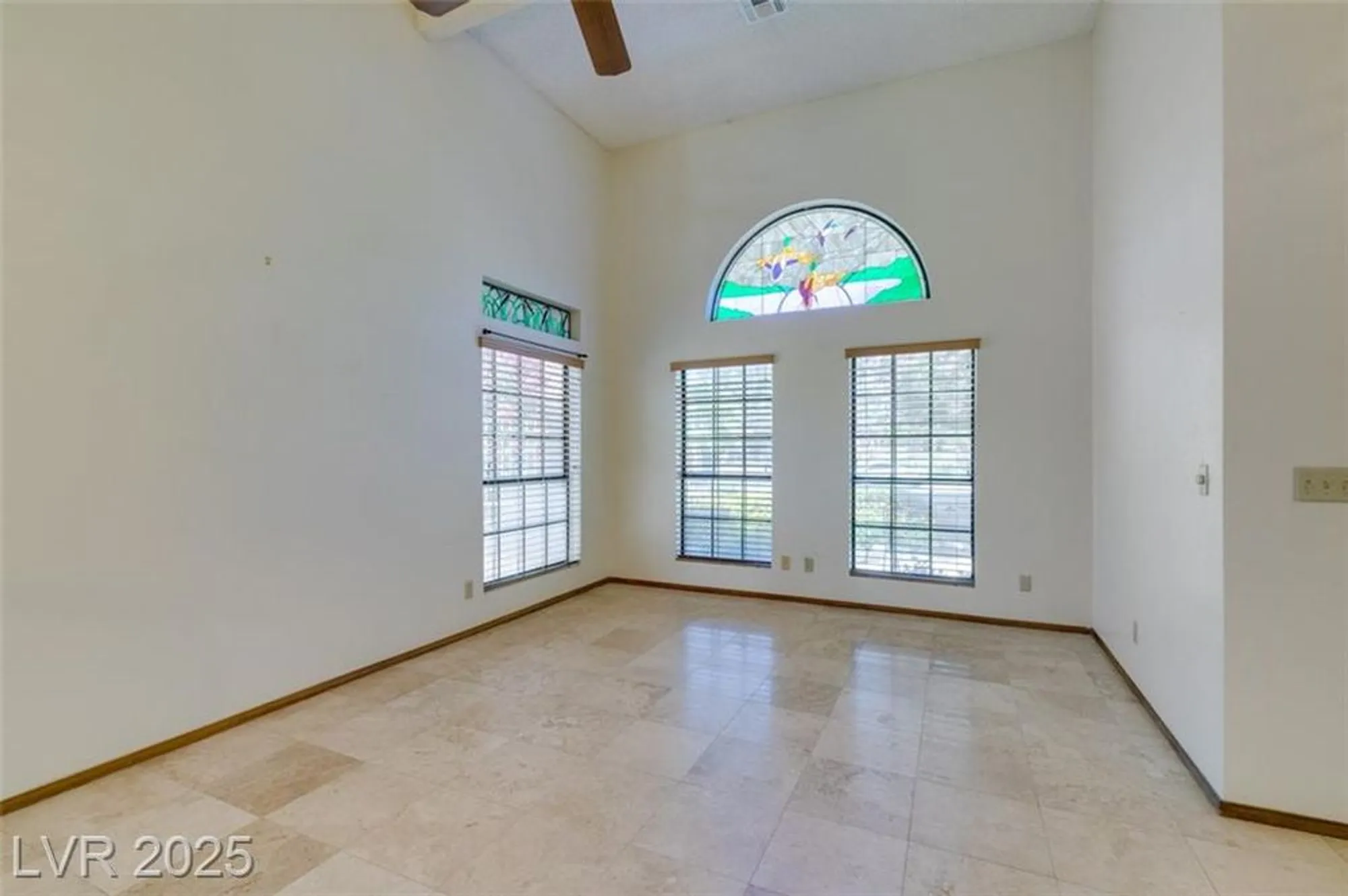 Property Slideshow image 8 of 74 | 5505 excelsior springs ln, Las Vegas, NV, 89130