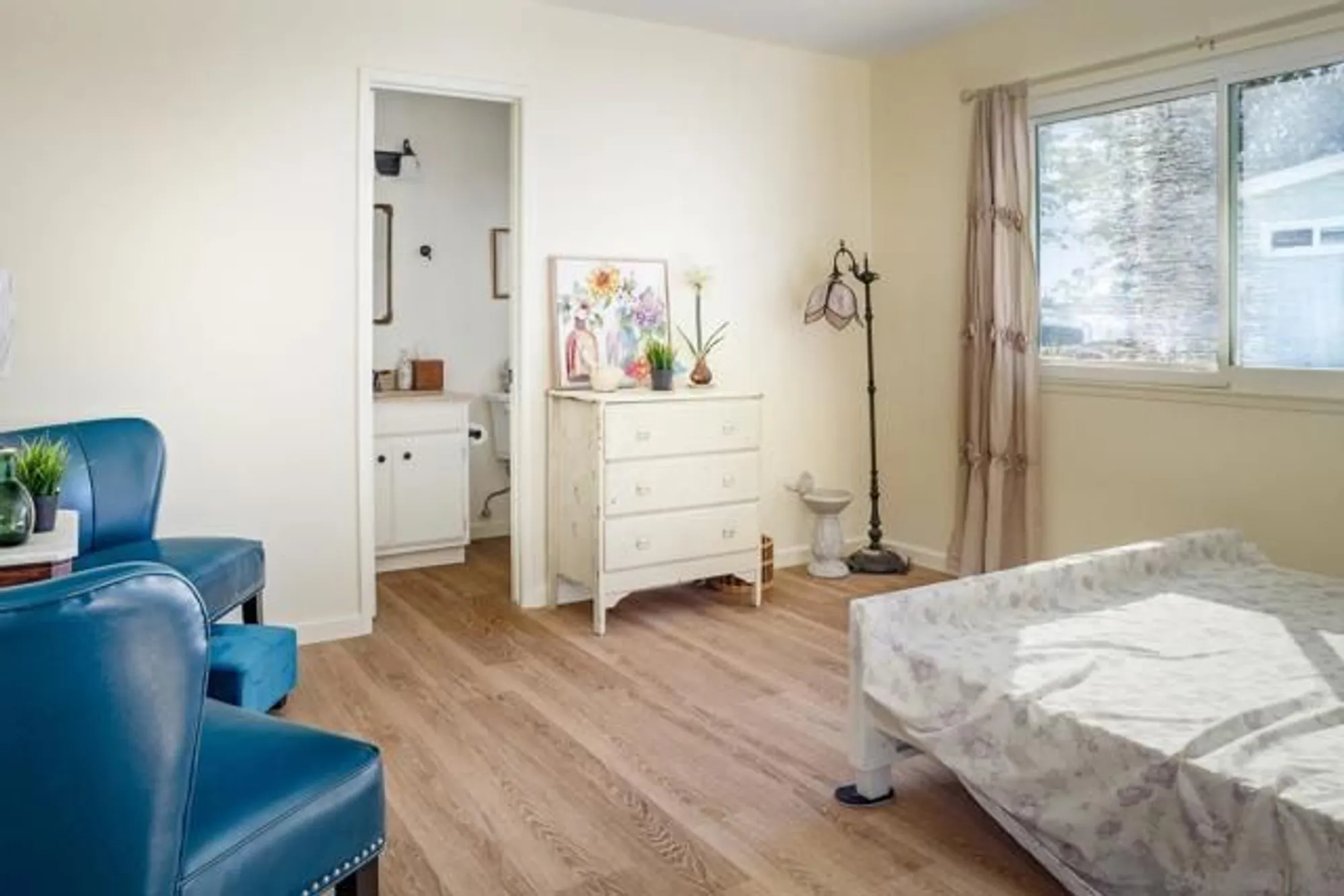 Property Slideshow image 11 of 24 | 3577 pear blossom ave, Oceanside, CA, 92057