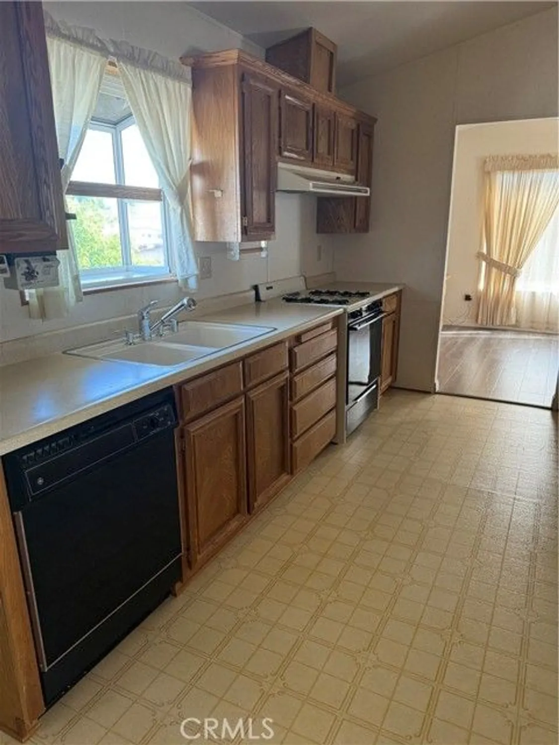 Property Slideshow image 4 of 18 | 28929 via playa del rey, Murrieta, CA, 92563