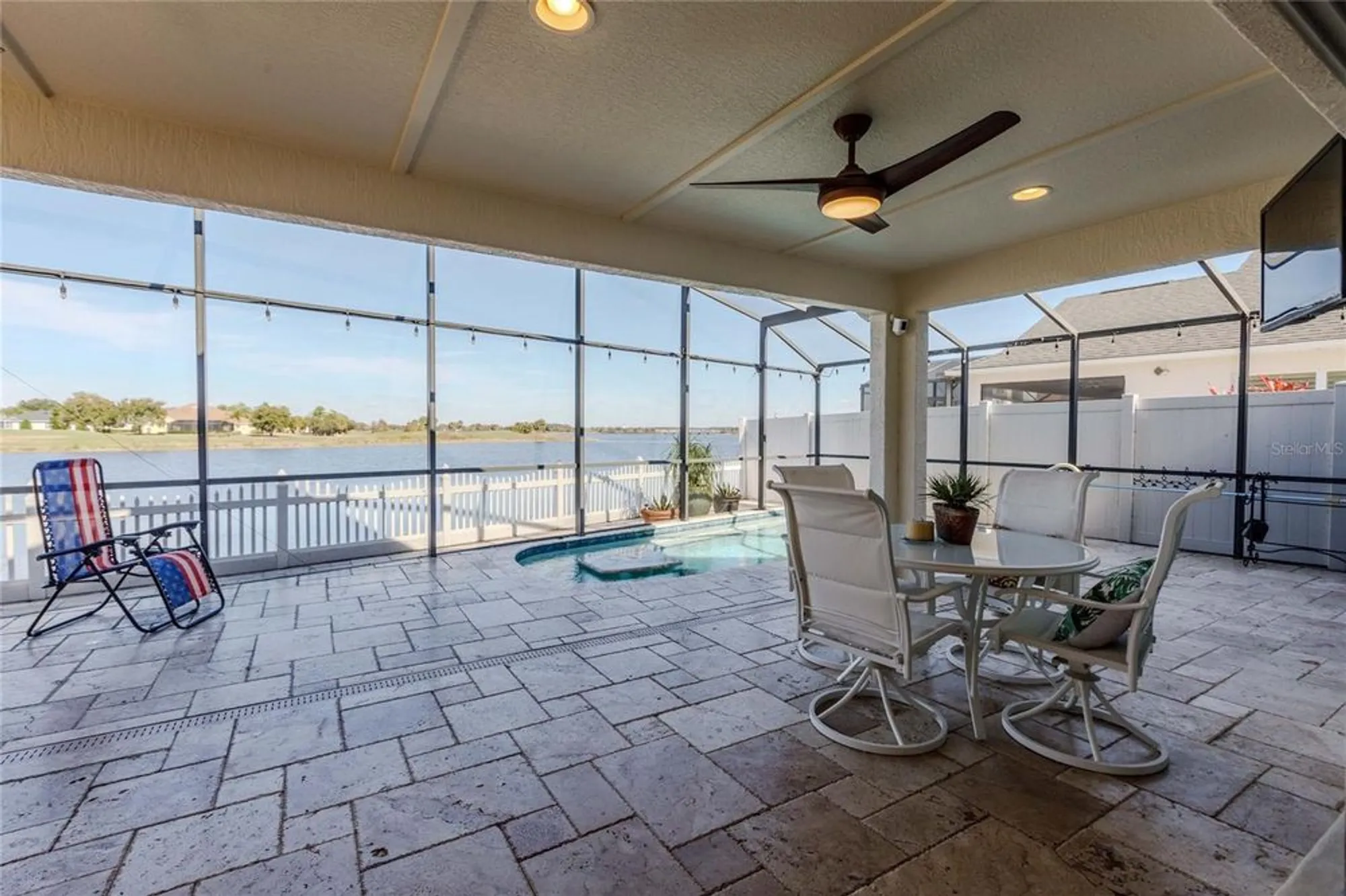 Property Slideshow image 22 of 86 | 1181 edgewater ln, The Villages, FL, 32162