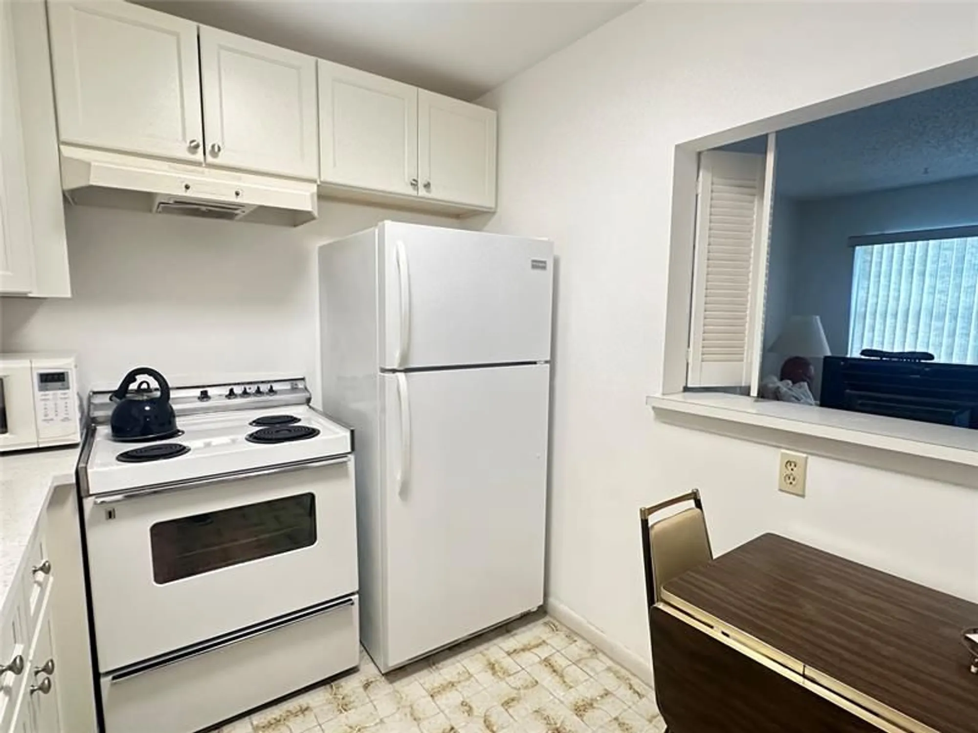 Property Slideshow image 5 of 59 | 163 markham h # 163, Deerfield Beach, FL, 33442