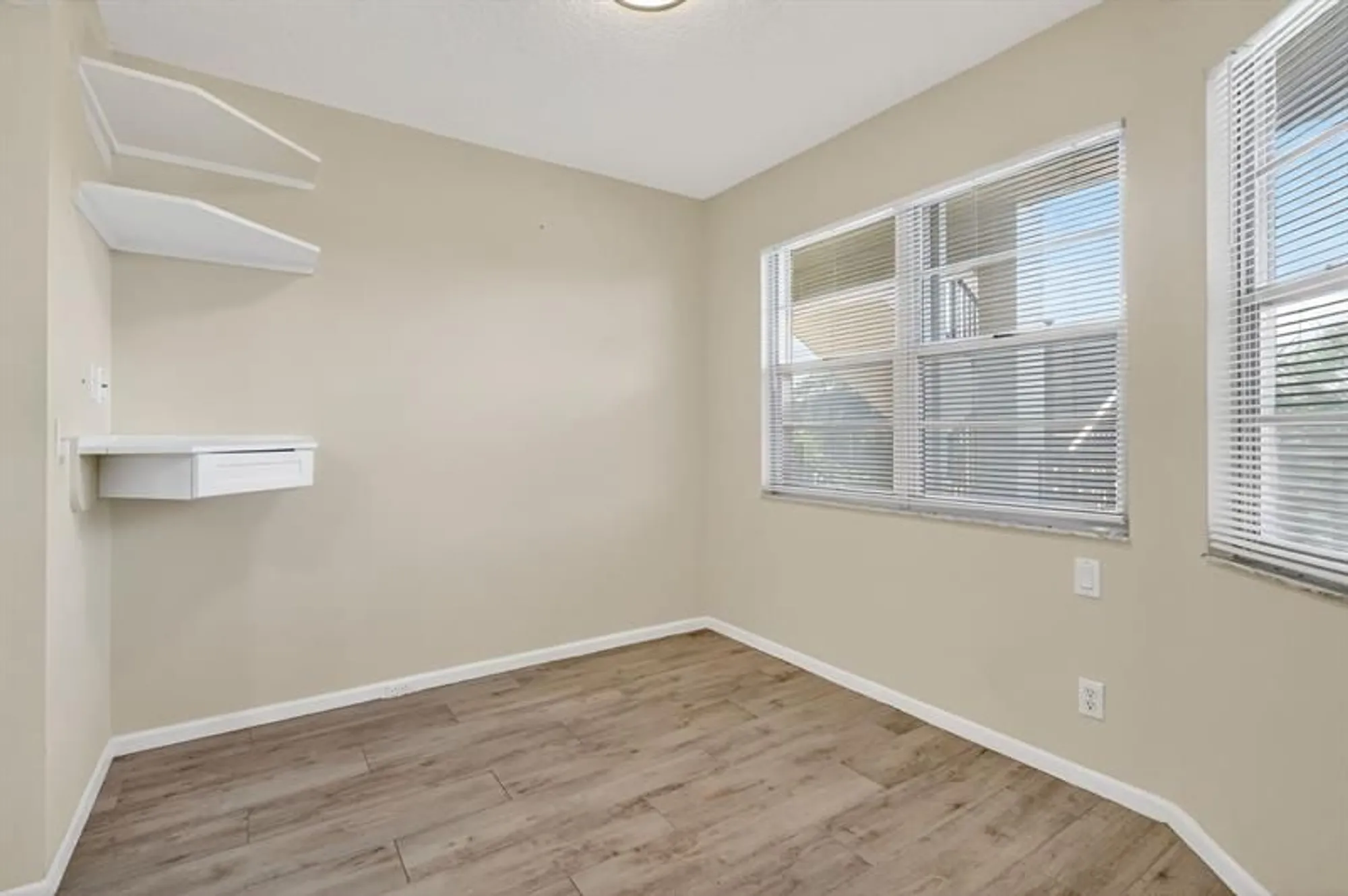 Property Slideshow image 10 of 58 | 13055 sw 15th ct s310, Pembroke Pines, FL, 33027