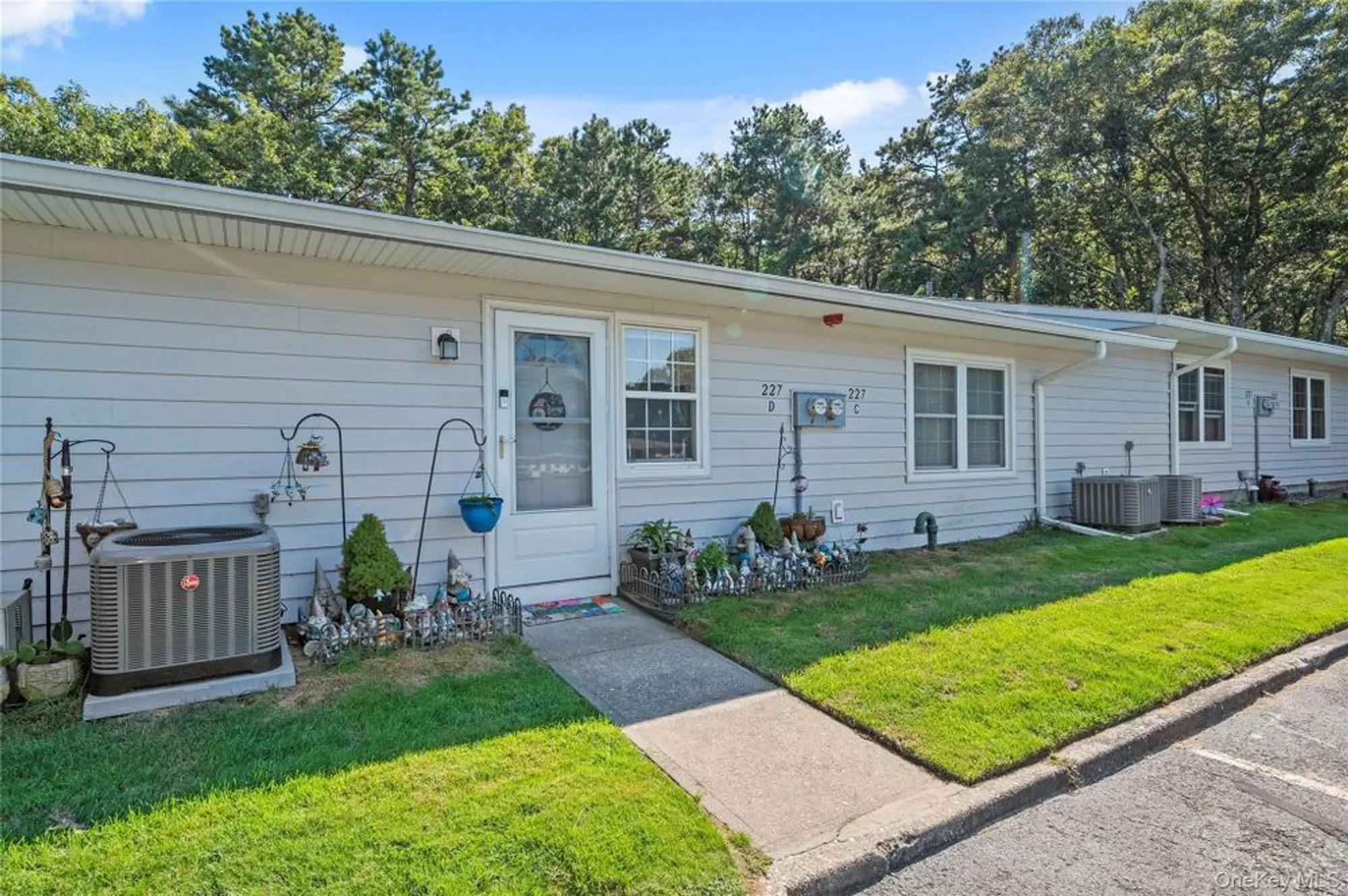 Property Slideshow image 15 of 20 | 227 blackpool ct d, Ridge, NY, 11961