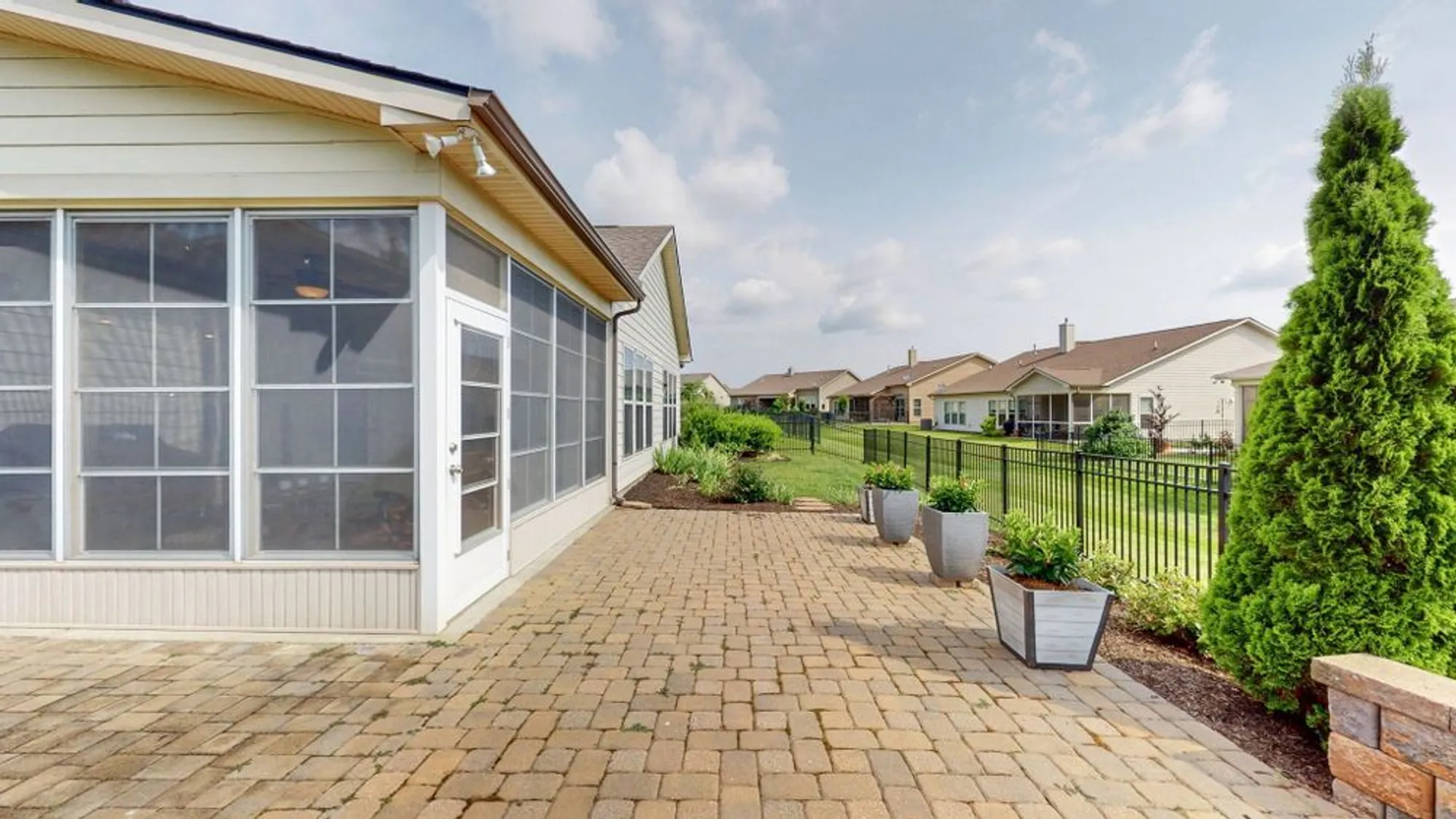 Property Slideshow image 43 of 61 | 1106 davidson walk, Spring Hill, TN, 37174