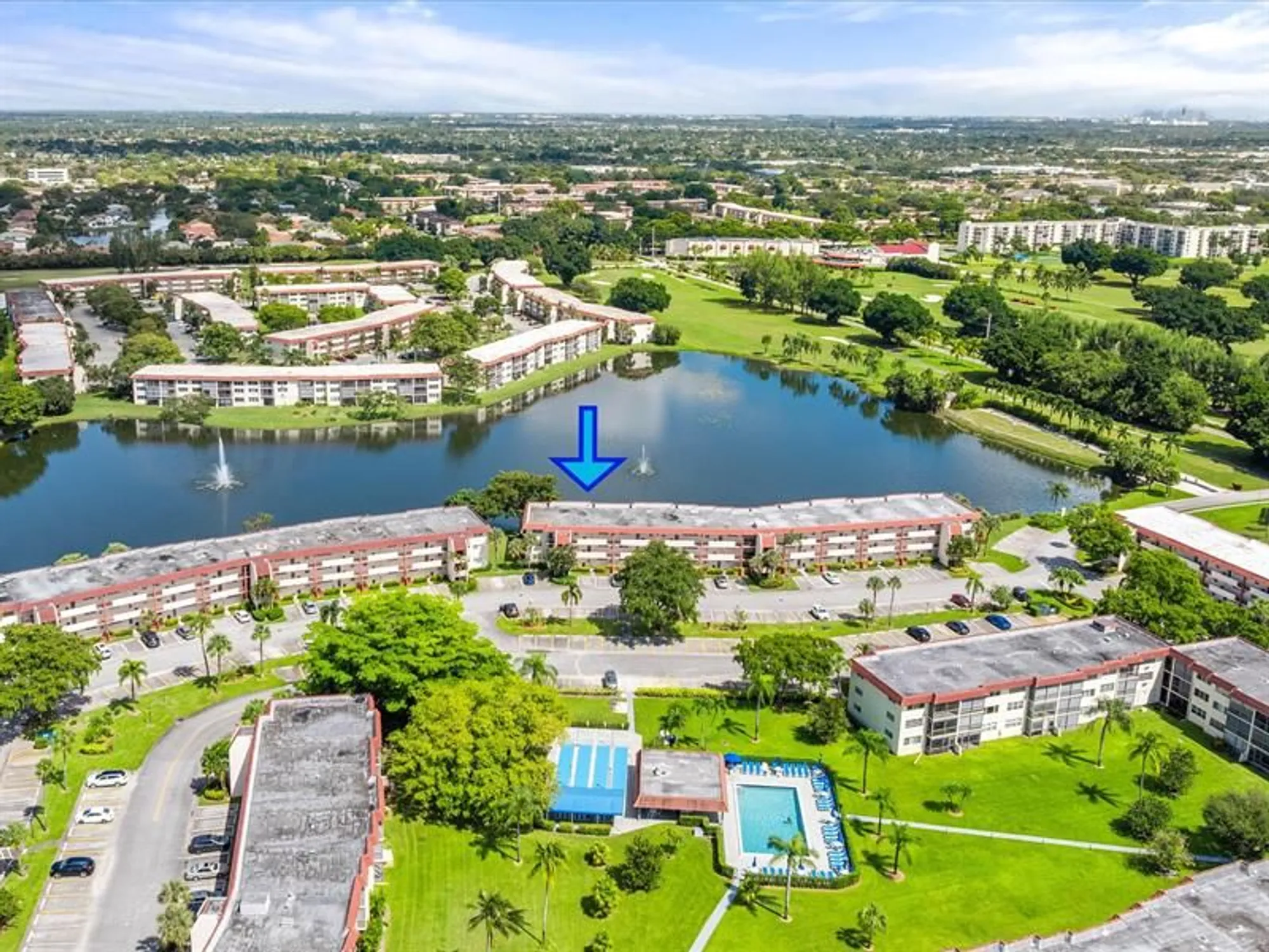 Property Slideshow image 25 of 42 | 9423 s hollybrook lake dr 309, Pembroke Pines, FL, 33025