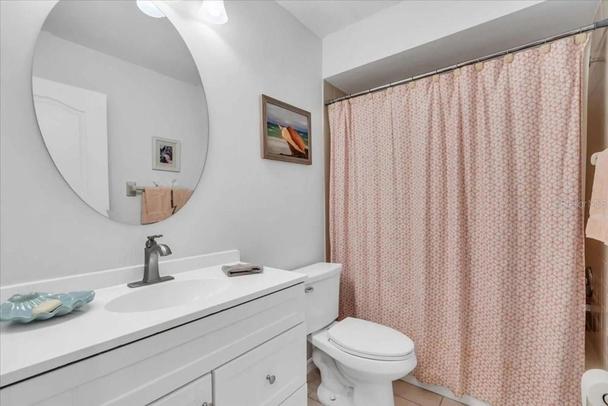 Property Slideshow image 14 of 54 | 6807 stone river rd 204, Bradenton, FL, 34203