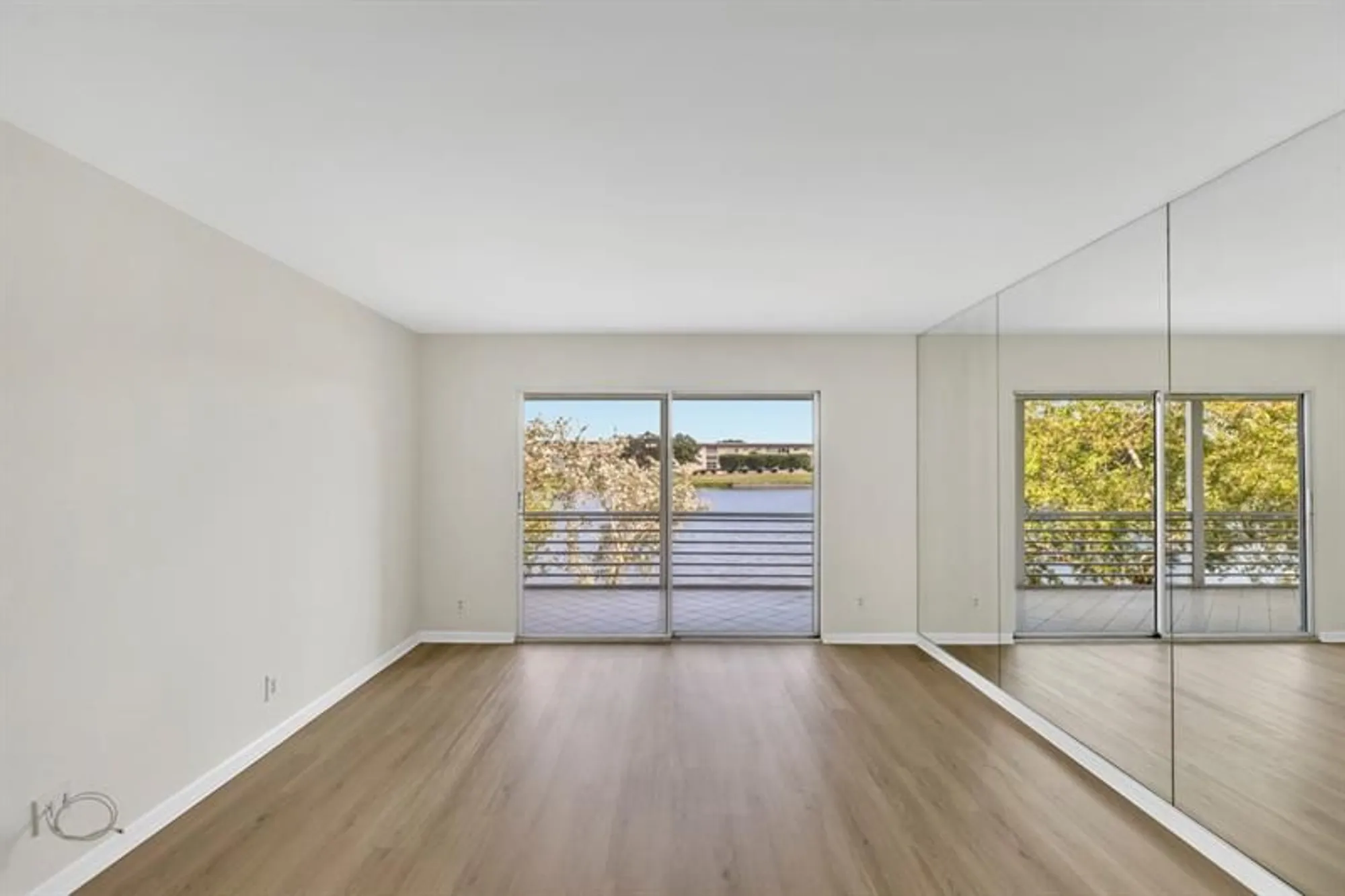 Property Slideshow image 12 of 59 | 3204 portofino pt l2, Coconut Creek, FL, 33066