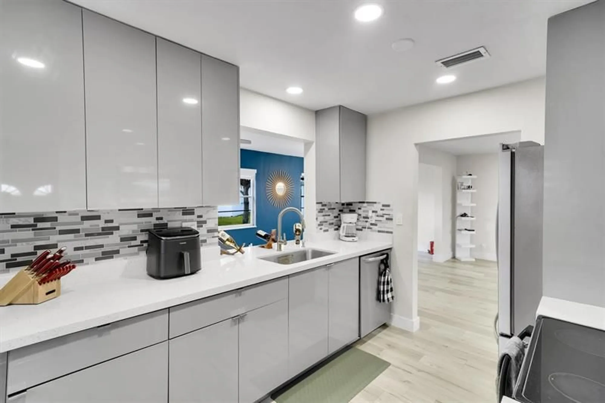 Property Slideshow image 16 of 31 | 1904 sw 17th ave, Boynton Beach, FL, 33426