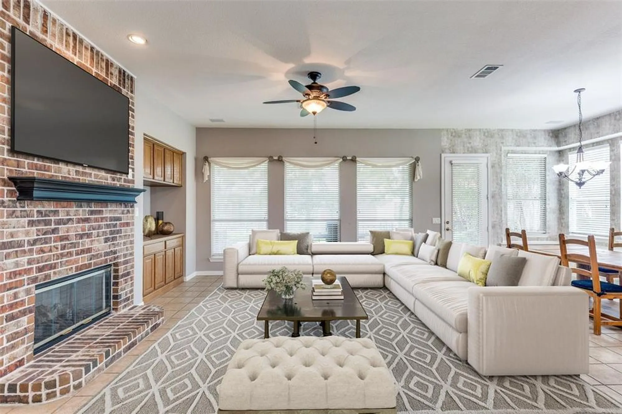 Property Slideshow image 5 of 40 | 351 southern hills dr, Fairview, TX, 75069