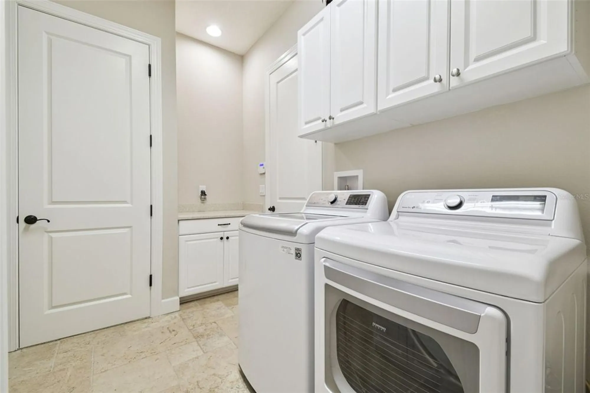 Property Slideshow image 29 of 70 | 8621 grand alberato rd, Tampa, FL, 33647