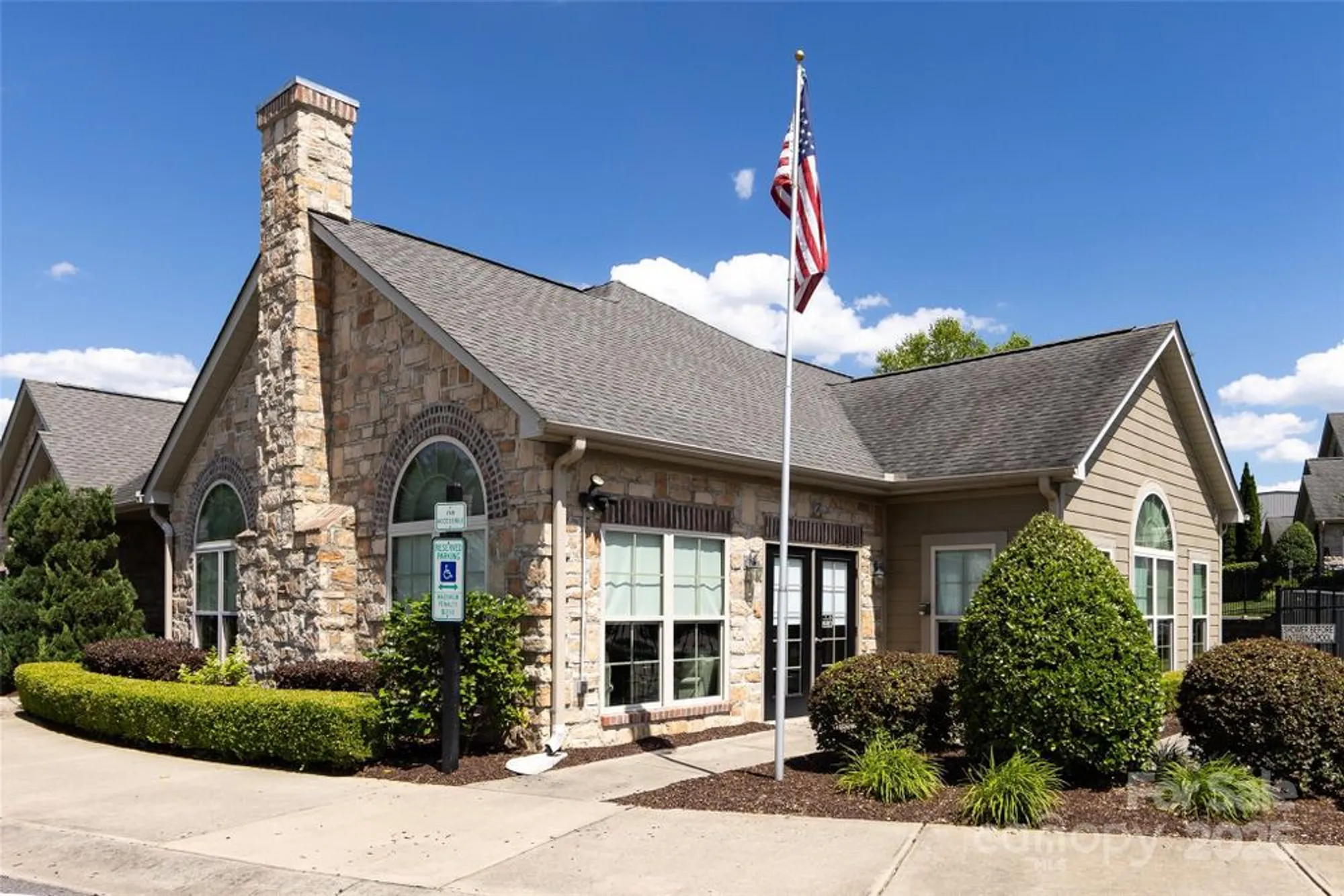 Property Slideshow image 30 of 32 | 4723 polo gate blvd, Charlotte, NC, 28216