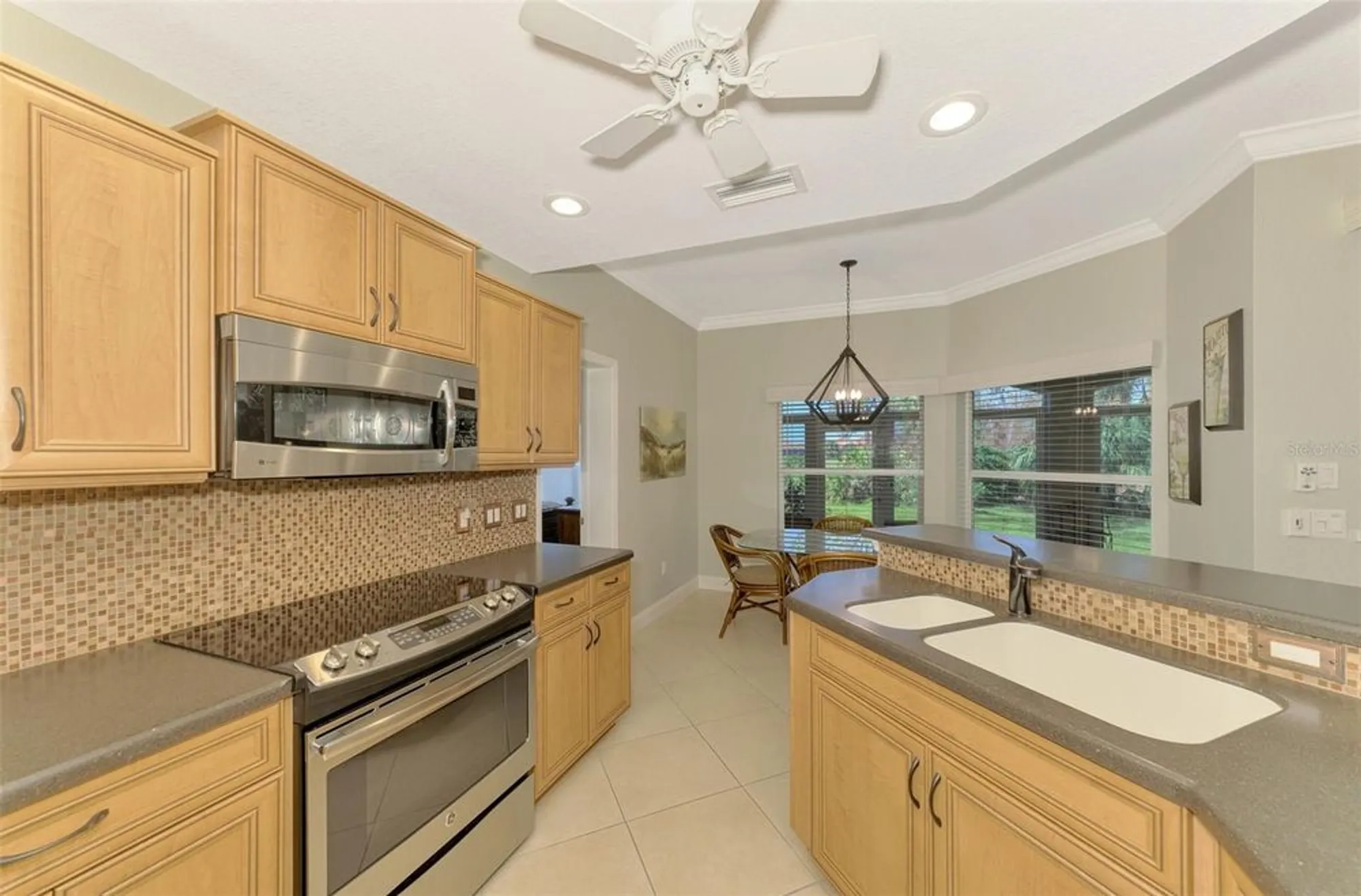 Property Slideshow image 17 of 70 | 3113 club dr apt 118, Port Charlotte, FL, 33953