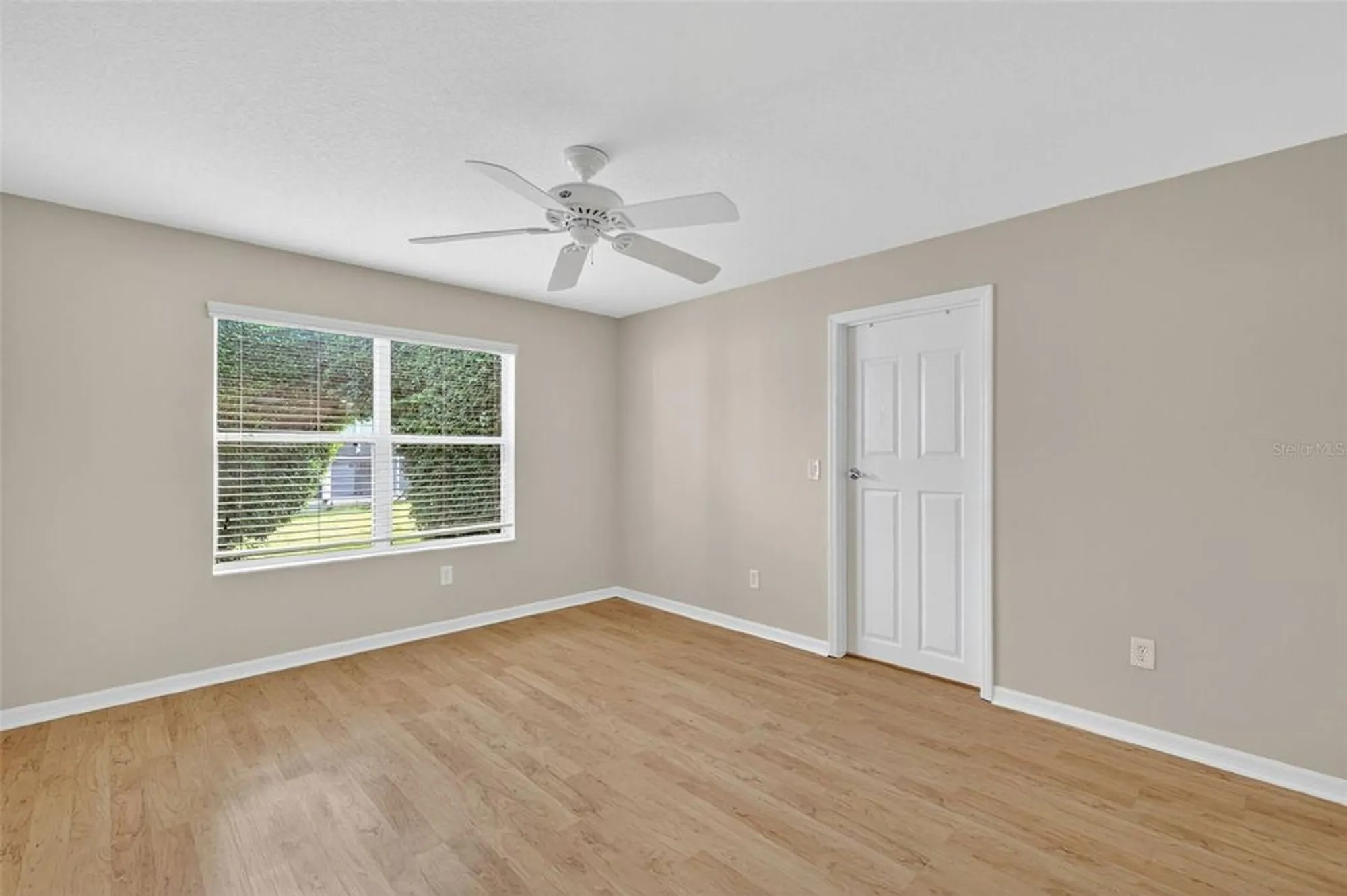 Property Slideshow image 18 of 36 | 2377 longbow trl, The Villages, FL, 32162