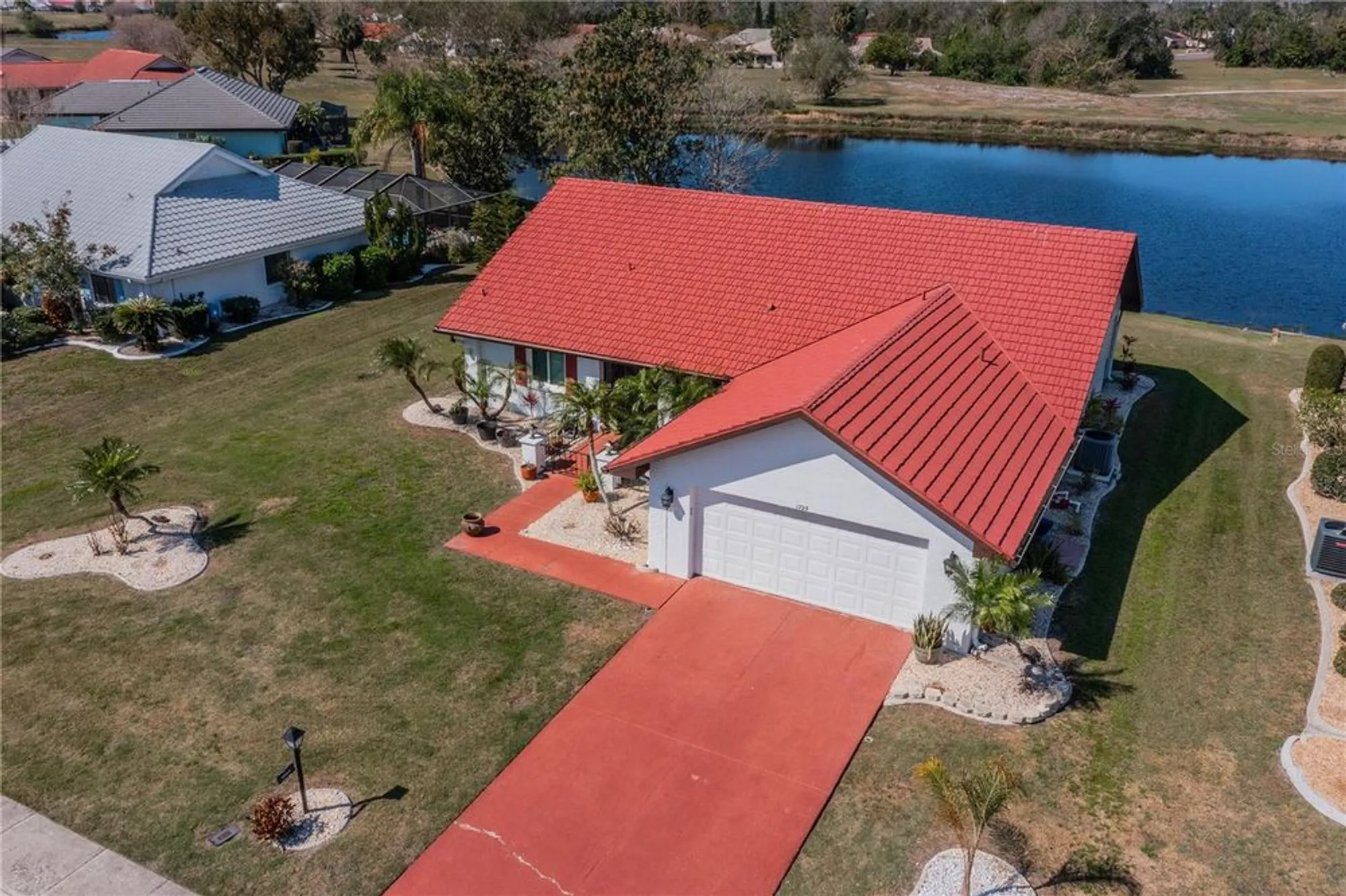 Property Slideshow image 34 of 37 | 1723 wolf laurel dr, Sun City Center, FL, 33573