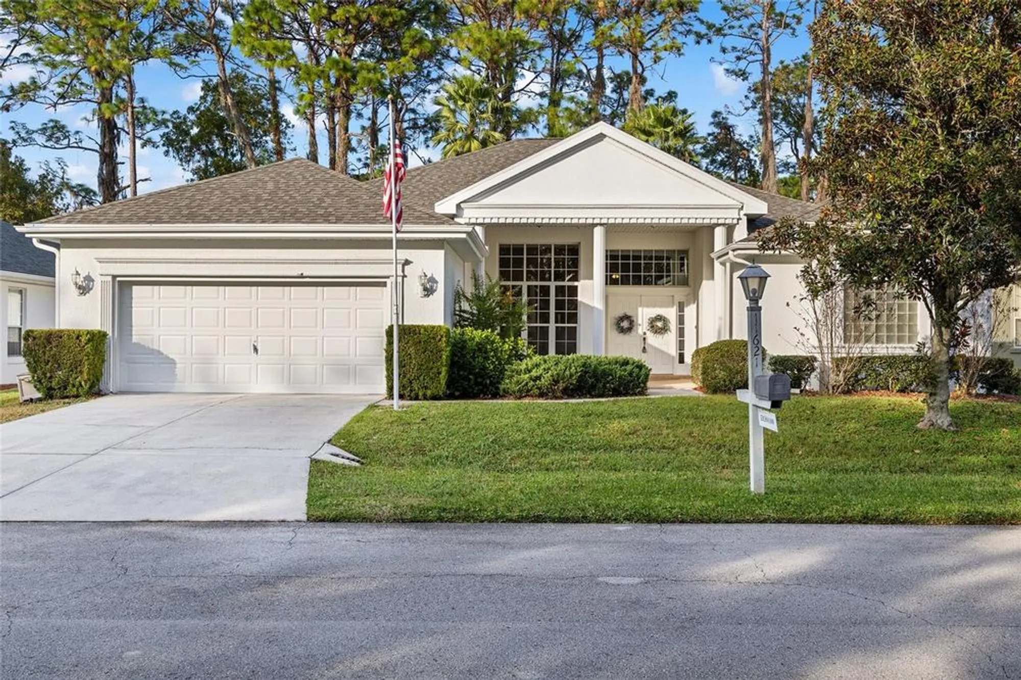 Property Slideshow image 6 of 66 | 11621 sw 72nd cir, Ocala, FL, 34476