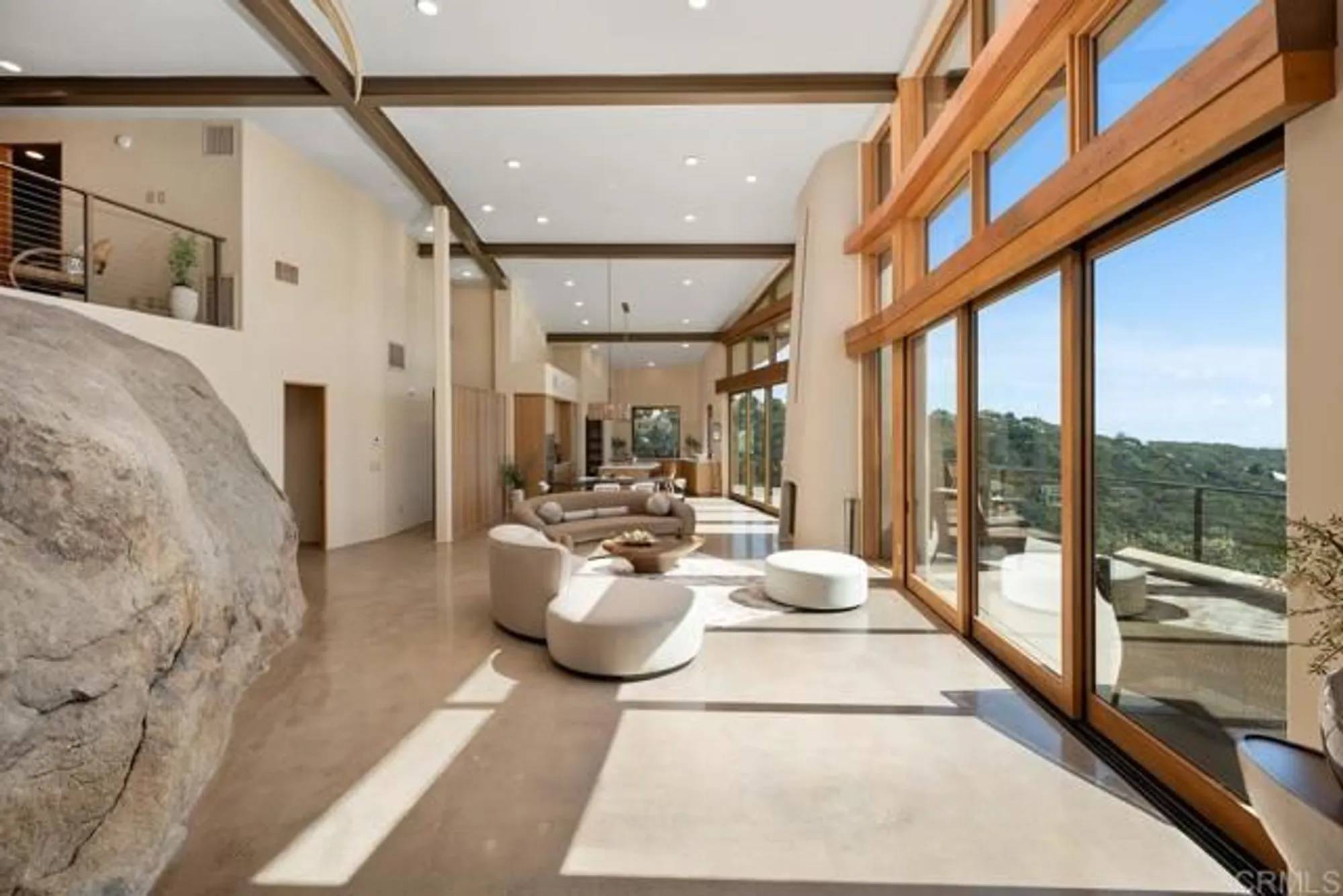 Property Slideshow image 9 of 57 | 10027 tall oak dr, Escondido, CA, 92026