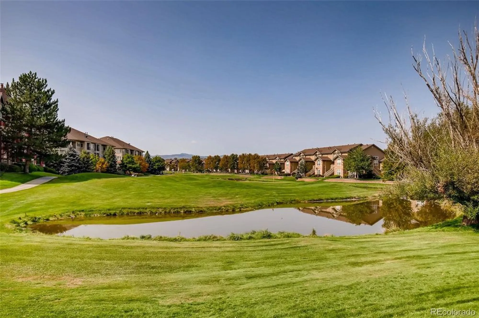 Property Slideshow image 31 of 37 | 2712 w greens pl, Littleton, CO, 80123