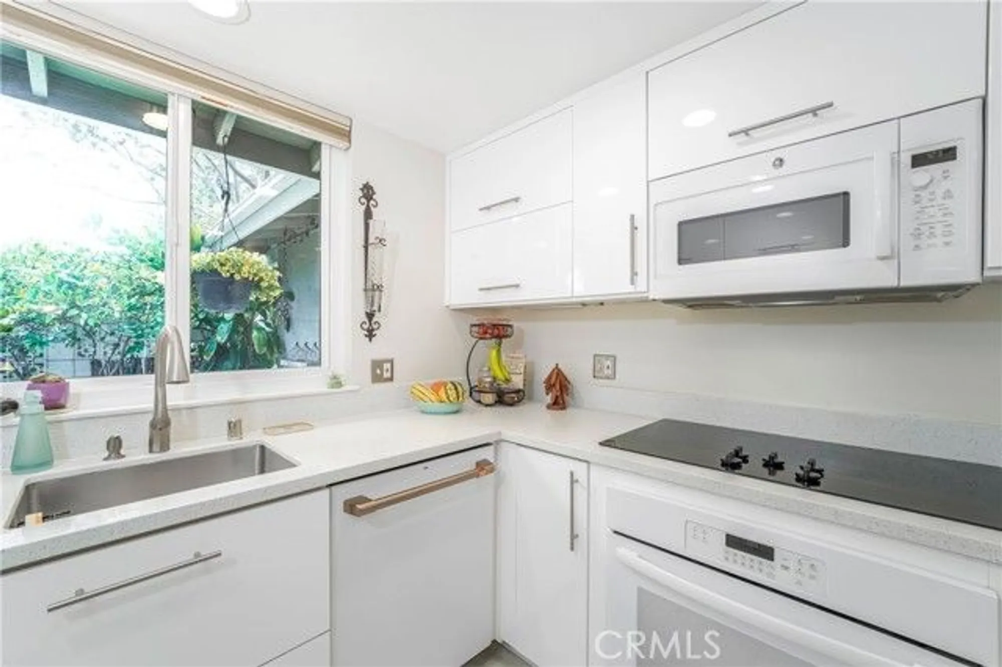 Property Slideshow image 12 of 37 | 80 calle aragon g, Laguna Woods, CA, 92637