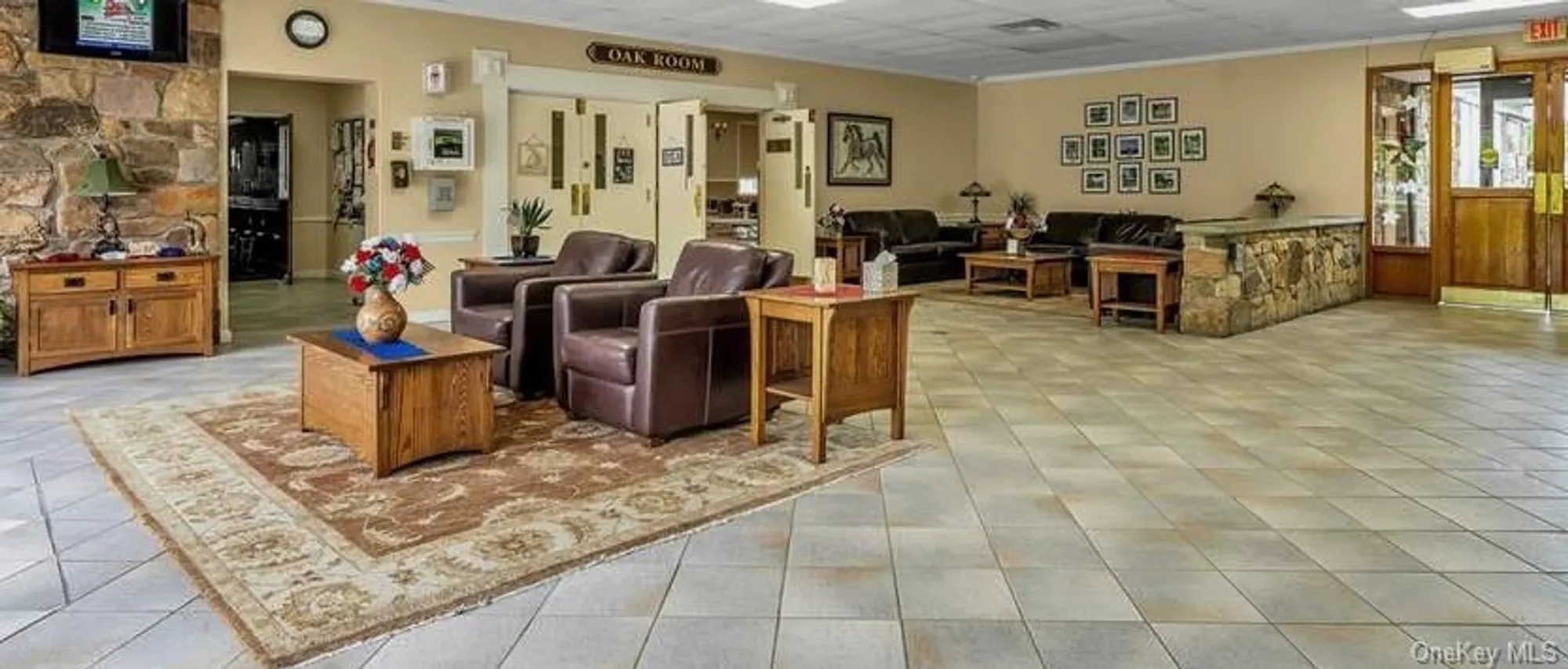 Property Slideshow image 18 of 21 | 259 newcastle ct e, Ridge, NY, 11961