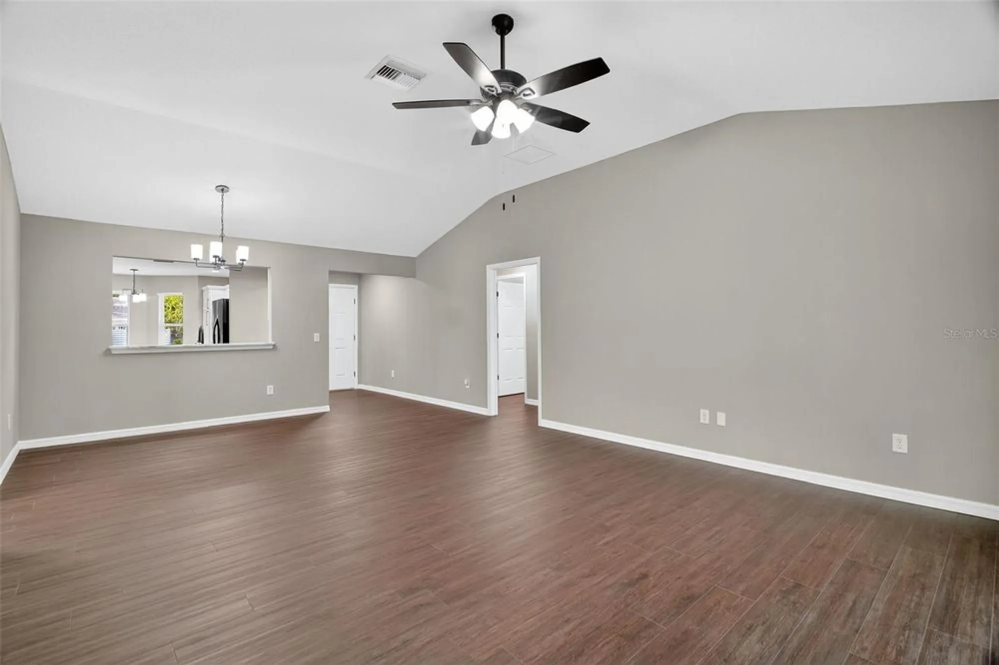 Property Slideshow image 10 of 40 | 849 yemassee loop, The Villages, FL, 32162