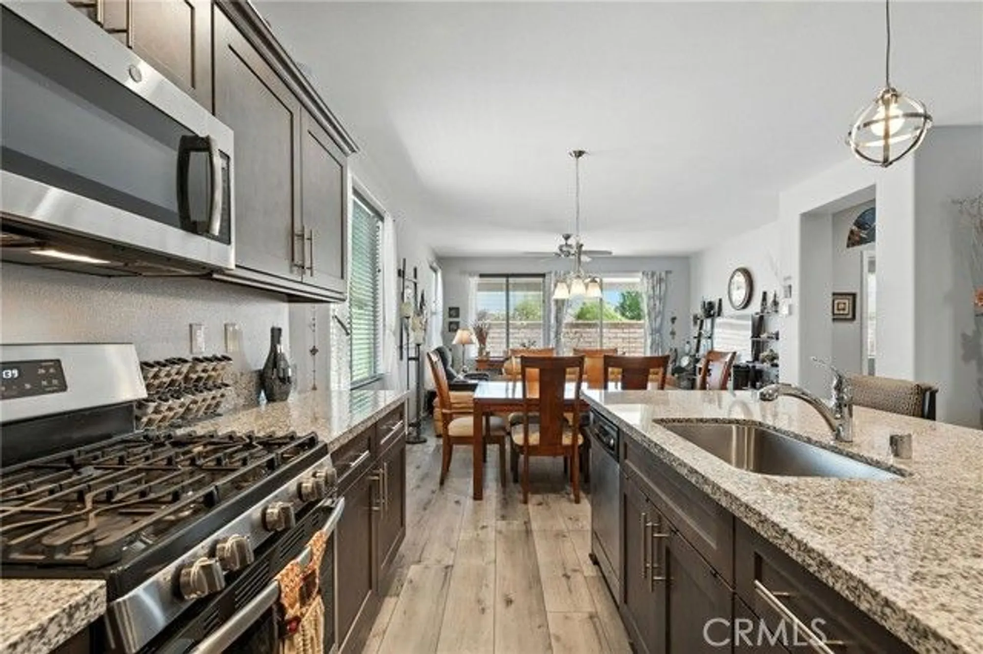 Property Slideshow image 11 of 37 | 1616 rosemary gdns, Beaumont, CA, 92223