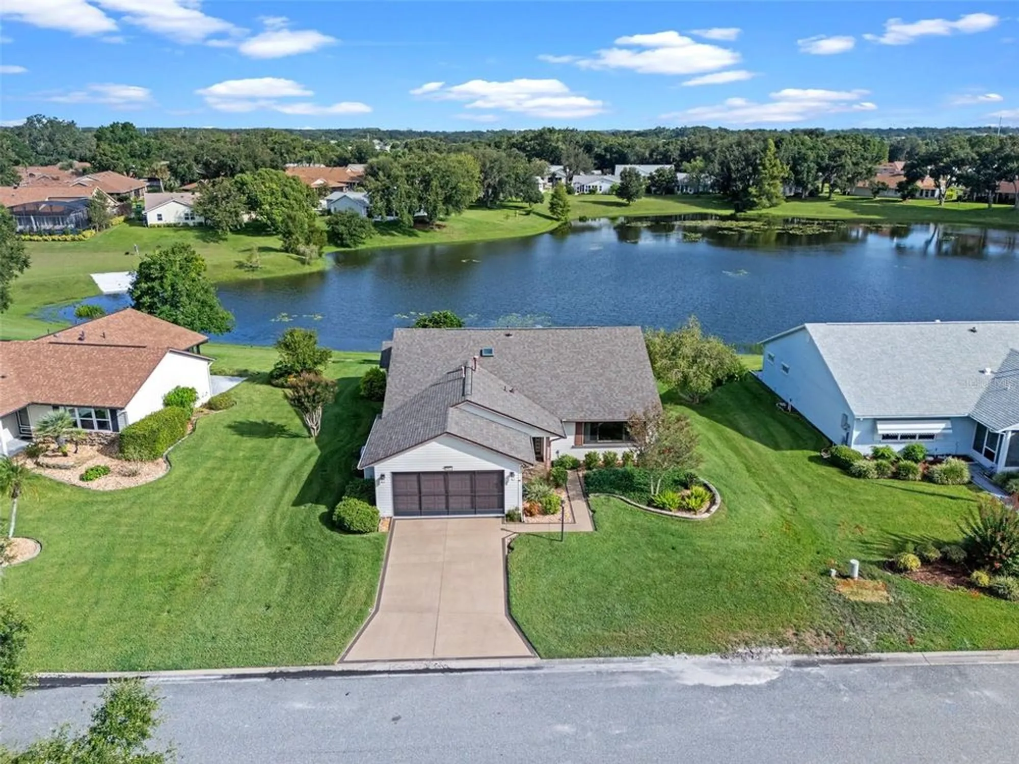 Property Slideshow image 3 of 86 | 26632 evert st, Leesburg, FL, 34748