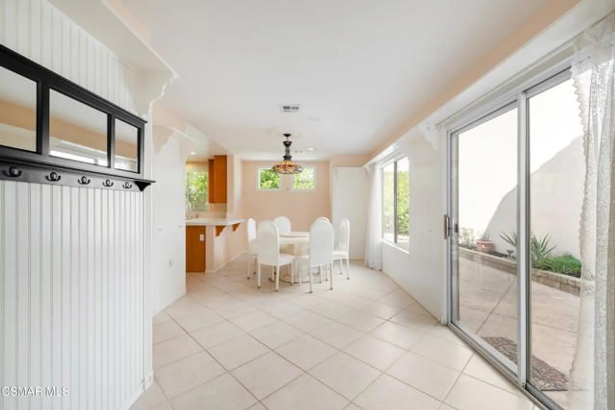 Property Slideshow image 8 of 32 | 5657 pansy st, Simi Valley, CA, 93063