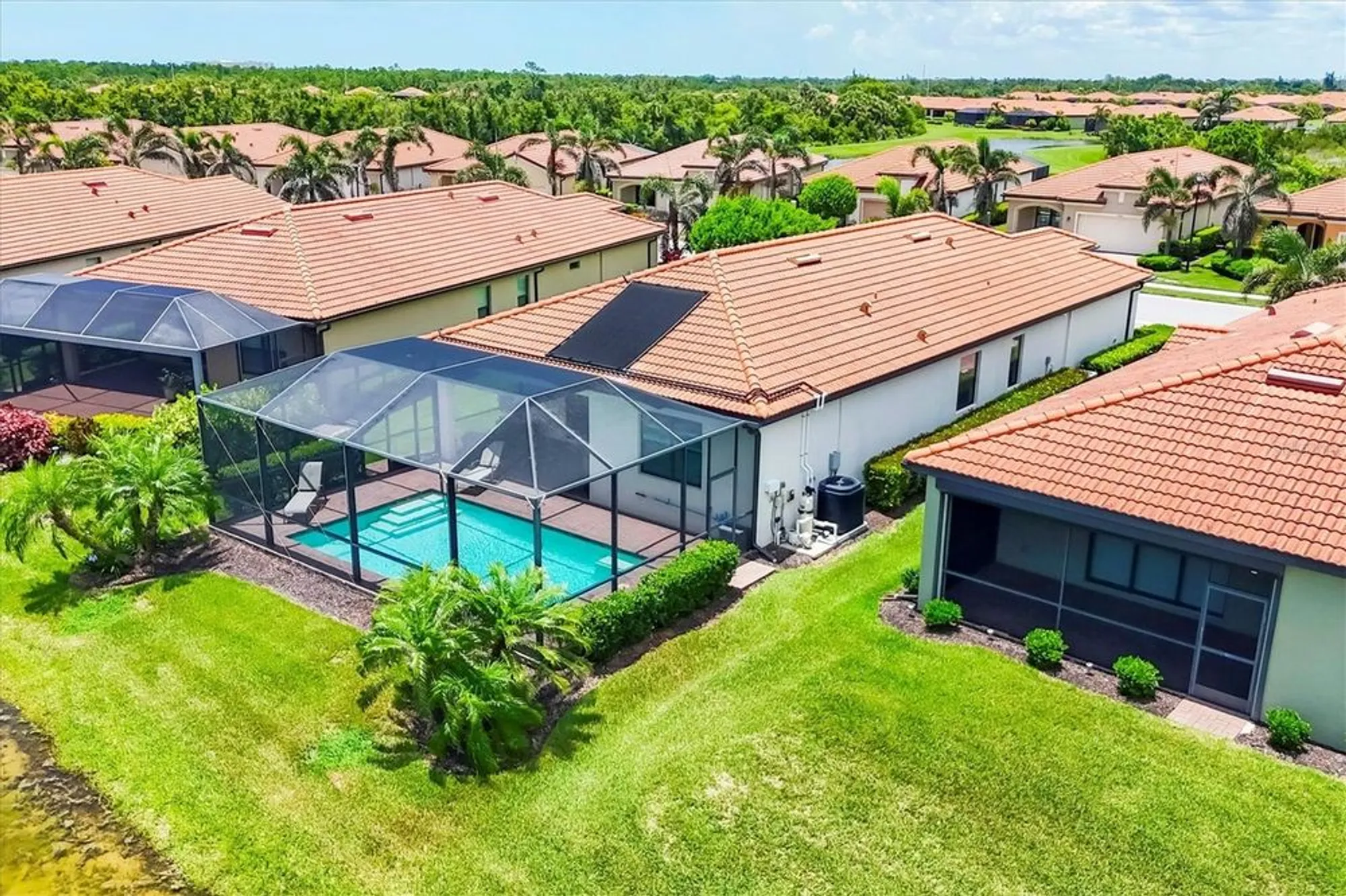 Property Slideshow image 22 of 100 | 10061 cozy grove dr, Venice, FL, 34293