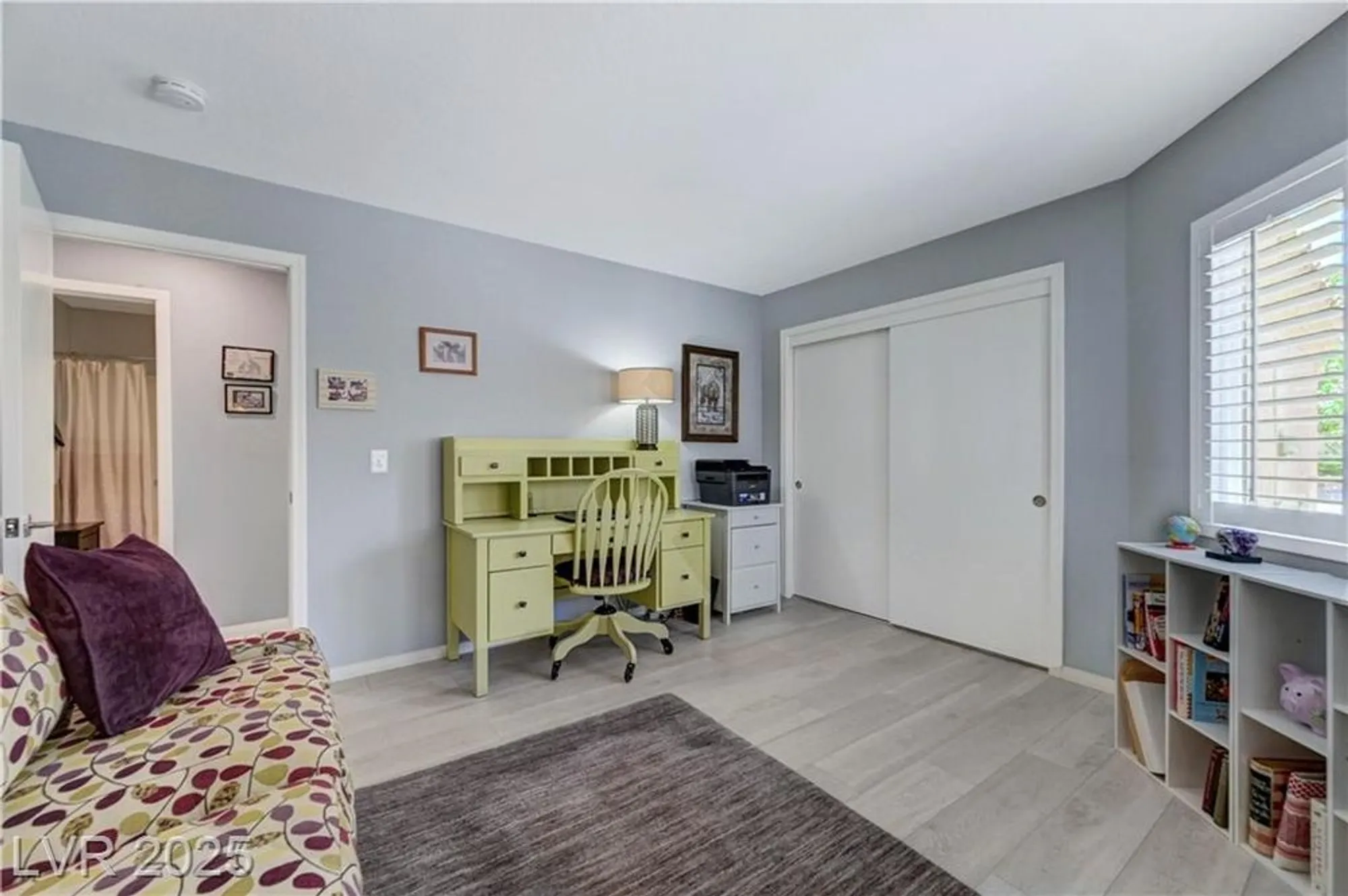 Property Slideshow image 21 of 55 | 2456 desert butte dr, Las Vegas, NV, 89134