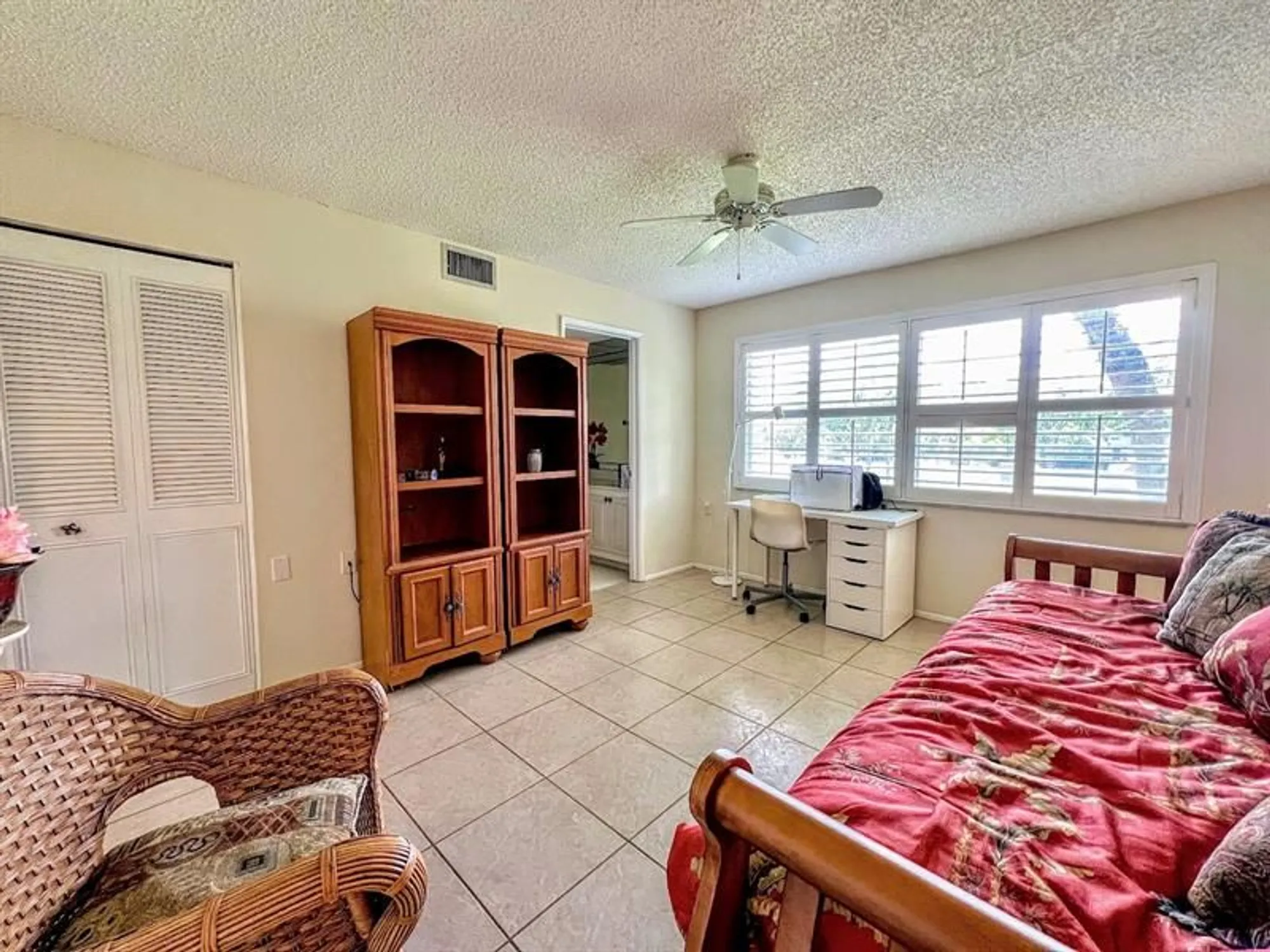 Property Slideshow image 12 of 57 | 2606 nassau bnd h2, Coconut Creek, FL, 33066
