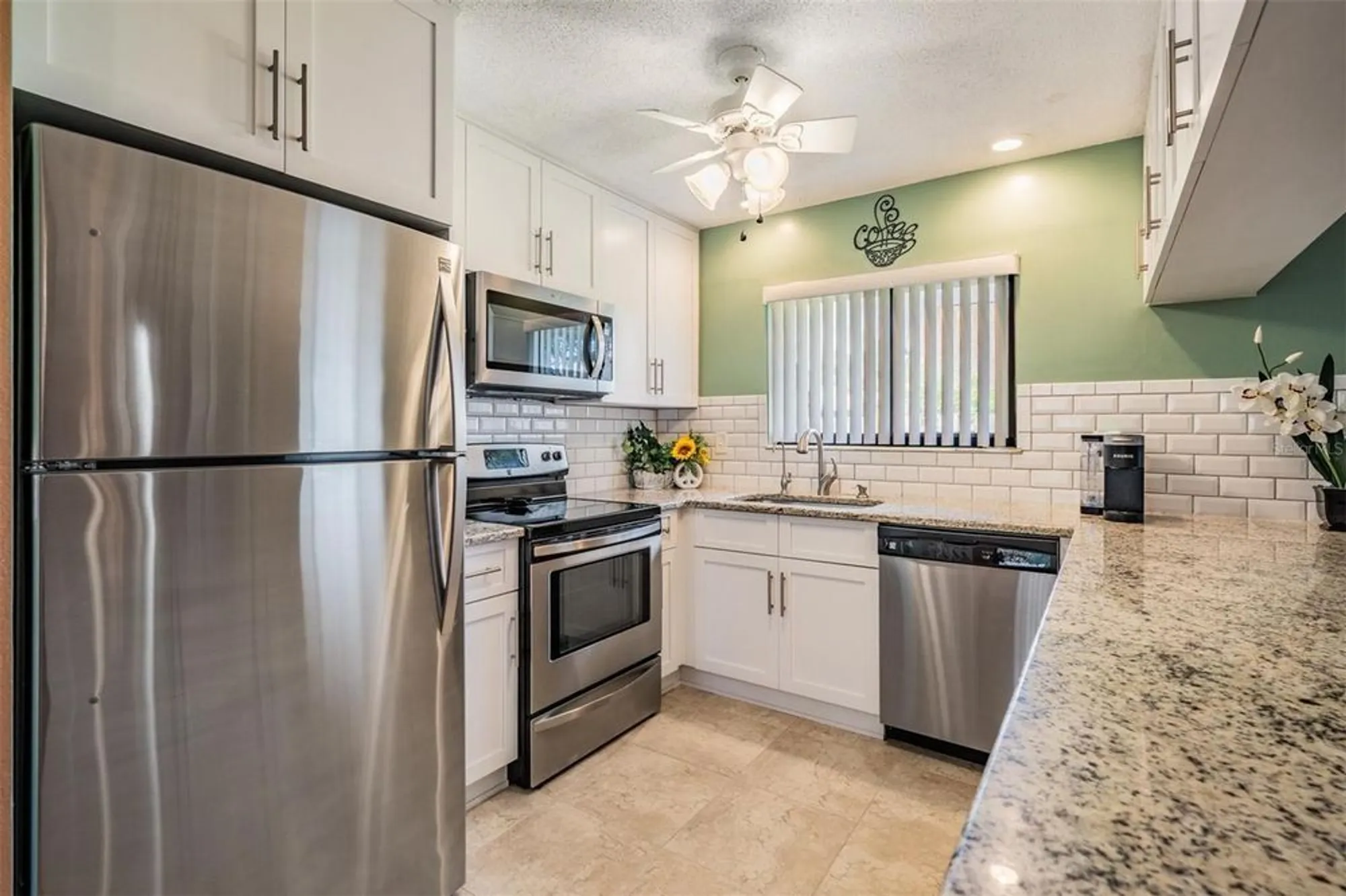 Property Slideshow image 6 of 38 | 2267 sequoia dr, Clearwater, FL, 33763