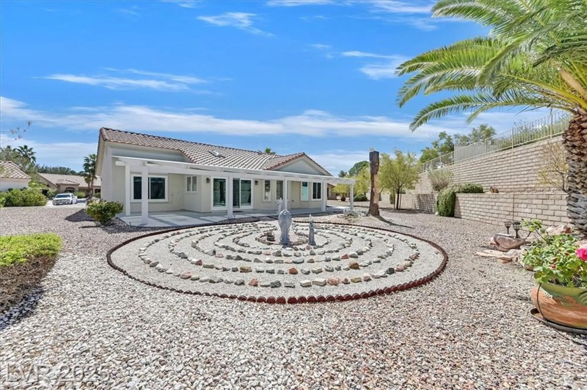 Property Slideshow image 27 of 45 | 3109 hawksdale dr, Las Vegas, NV, 89134