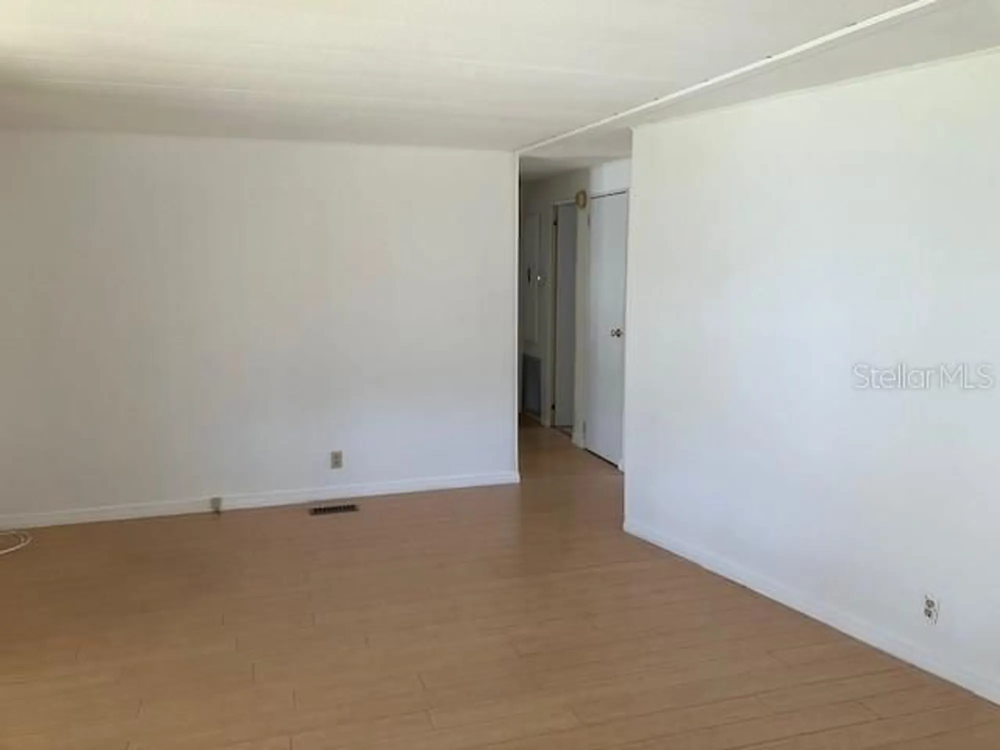 Property Slideshow image 8 of 21 | 1030 vermont ave, The Villages, FL, 32159