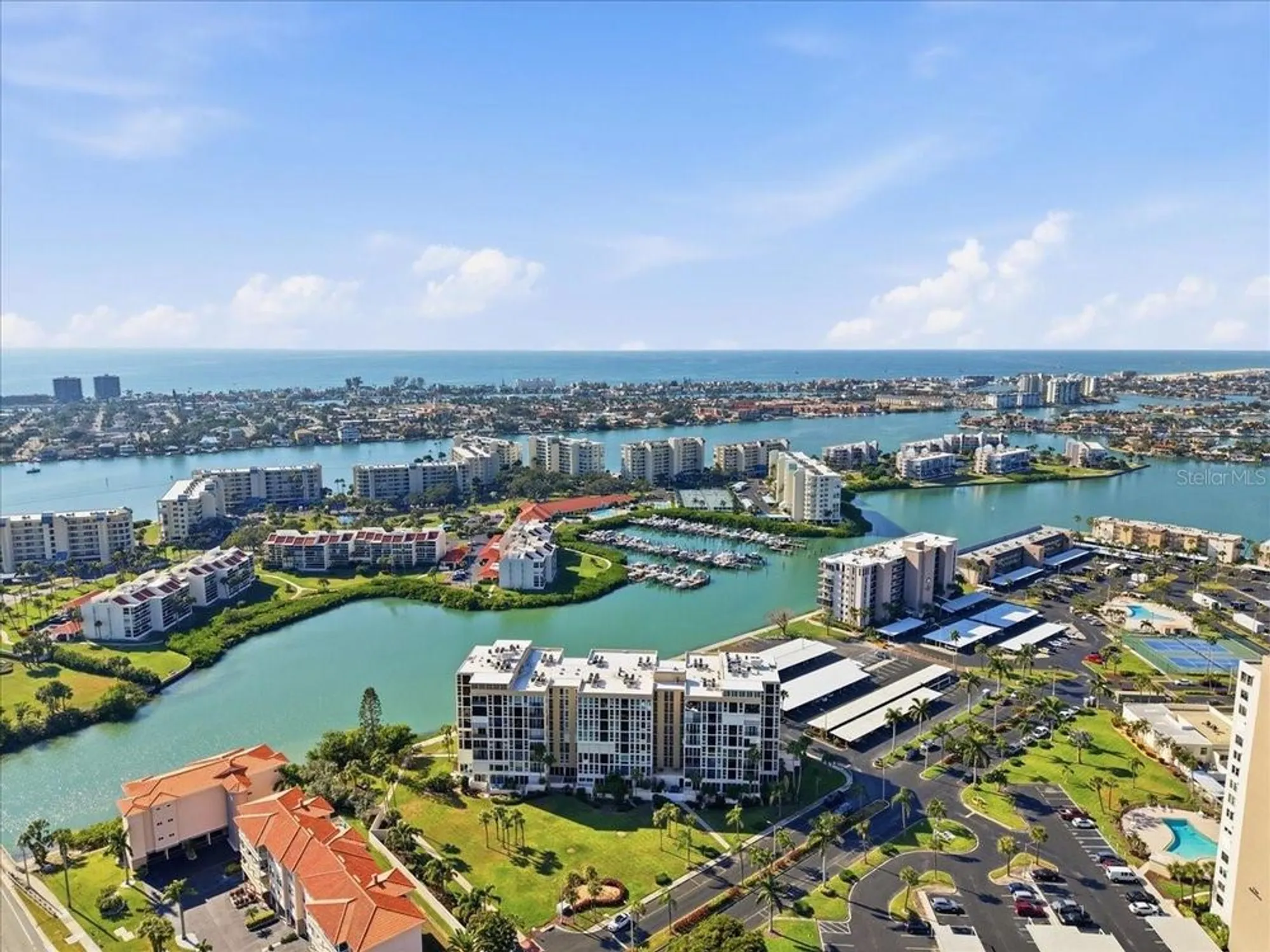 Property Slideshow image 44 of 62 | 7400 sun island dr 202, South Pasadena, FL, 33707