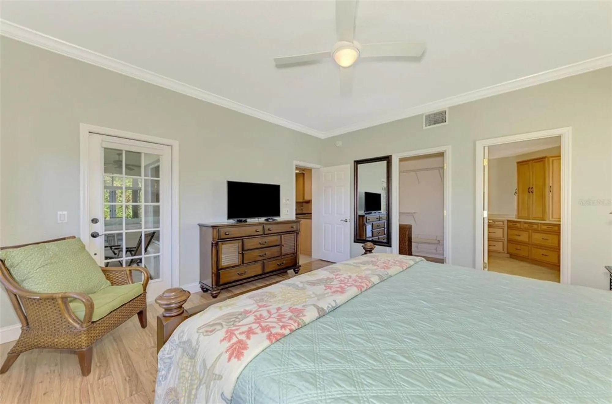 Property Slideshow image 24 of 70 | 3113 club dr apt 118, Port Charlotte, FL, 33953