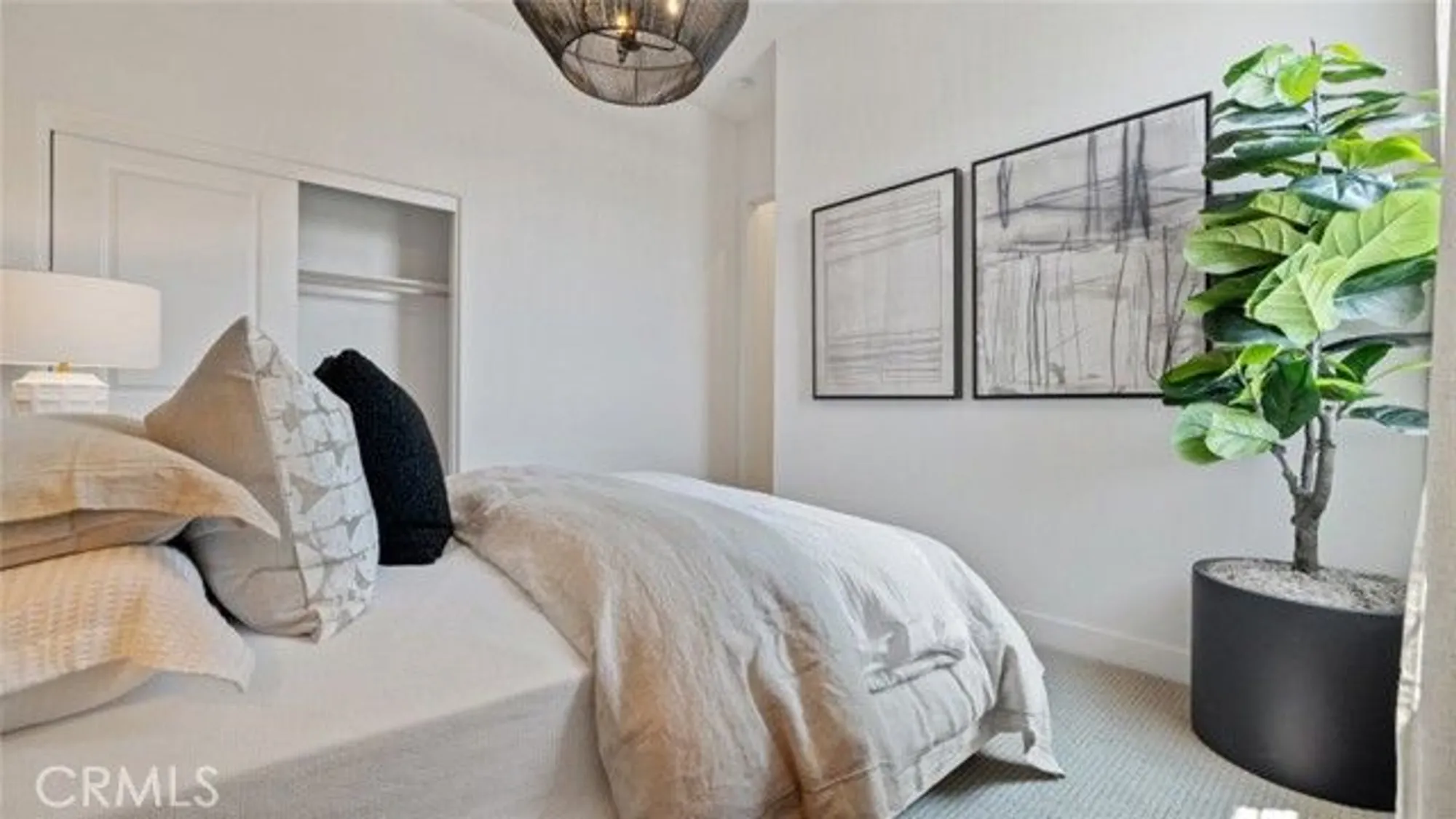 Property Slideshow image 17 of 25 | 24507 villa la sombrilla, Valencia, CA, 91354