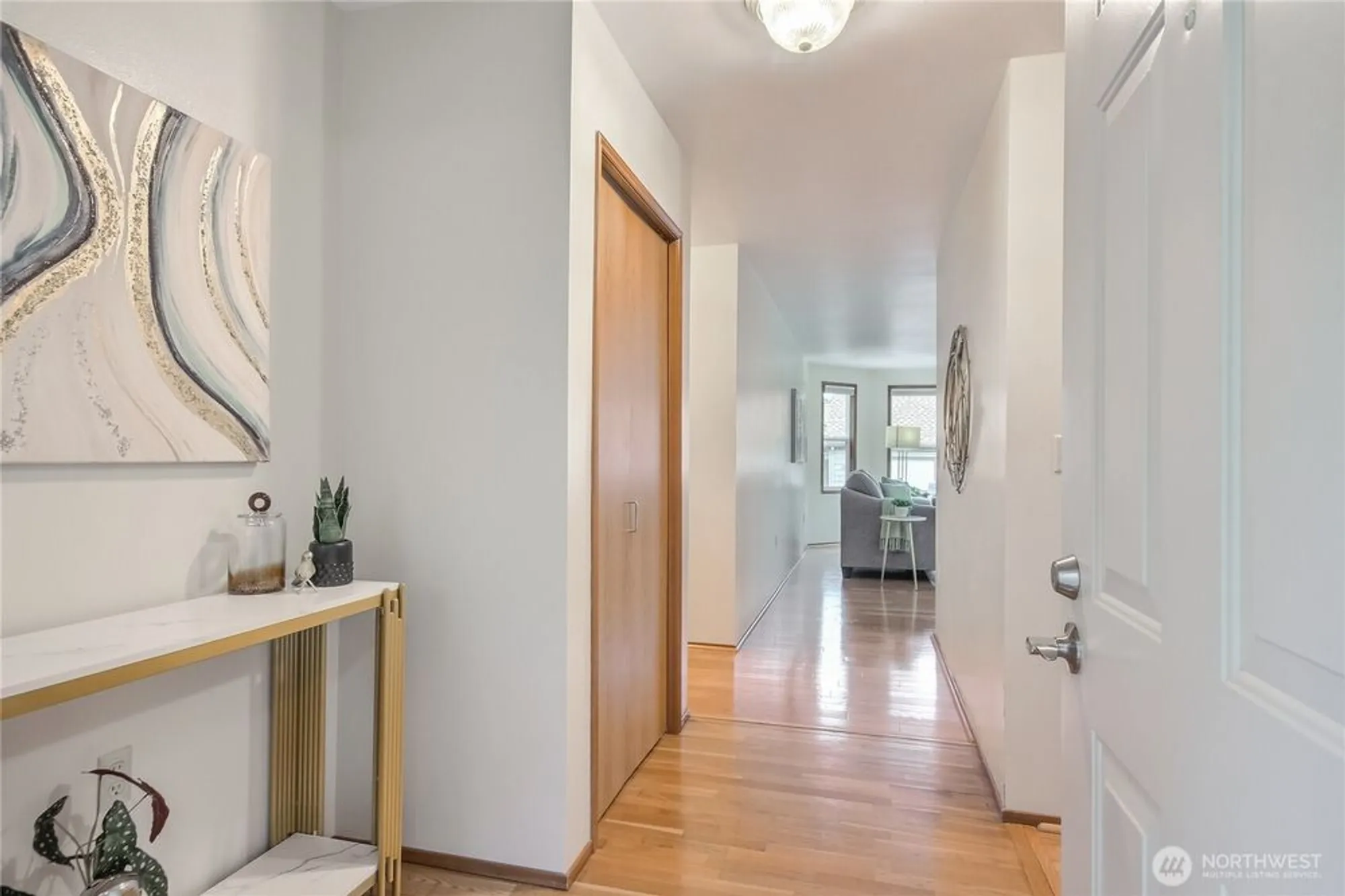 Property Slideshow image 5 of 40 | 4106 221st pl se # 1072, Issaquah, WA, 98029