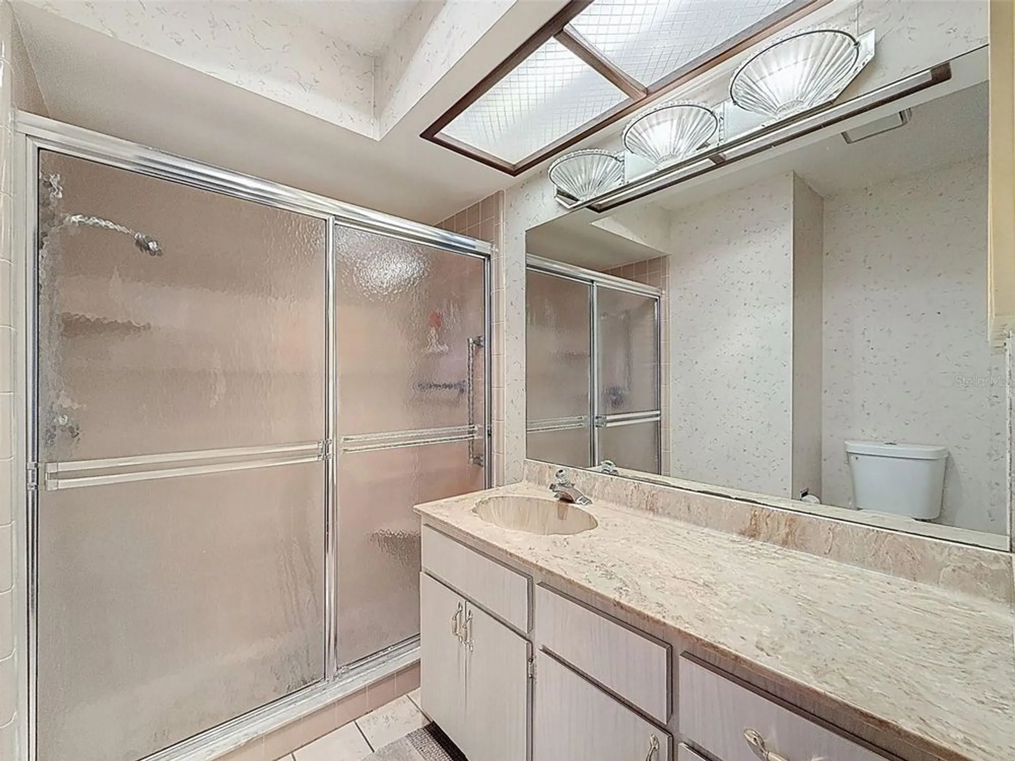 Property Slideshow image 10 of 74 | 11403 versailles ln, Port Richey, FL, 34668