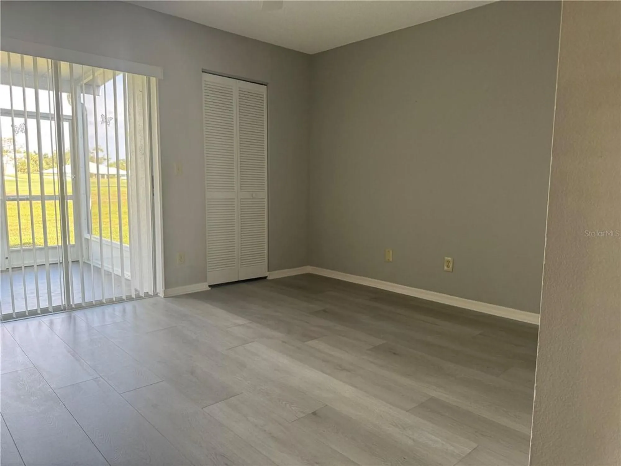 Property Slideshow image 13 of 39 | 266 cerromar way 55, Venice, FL, 34293