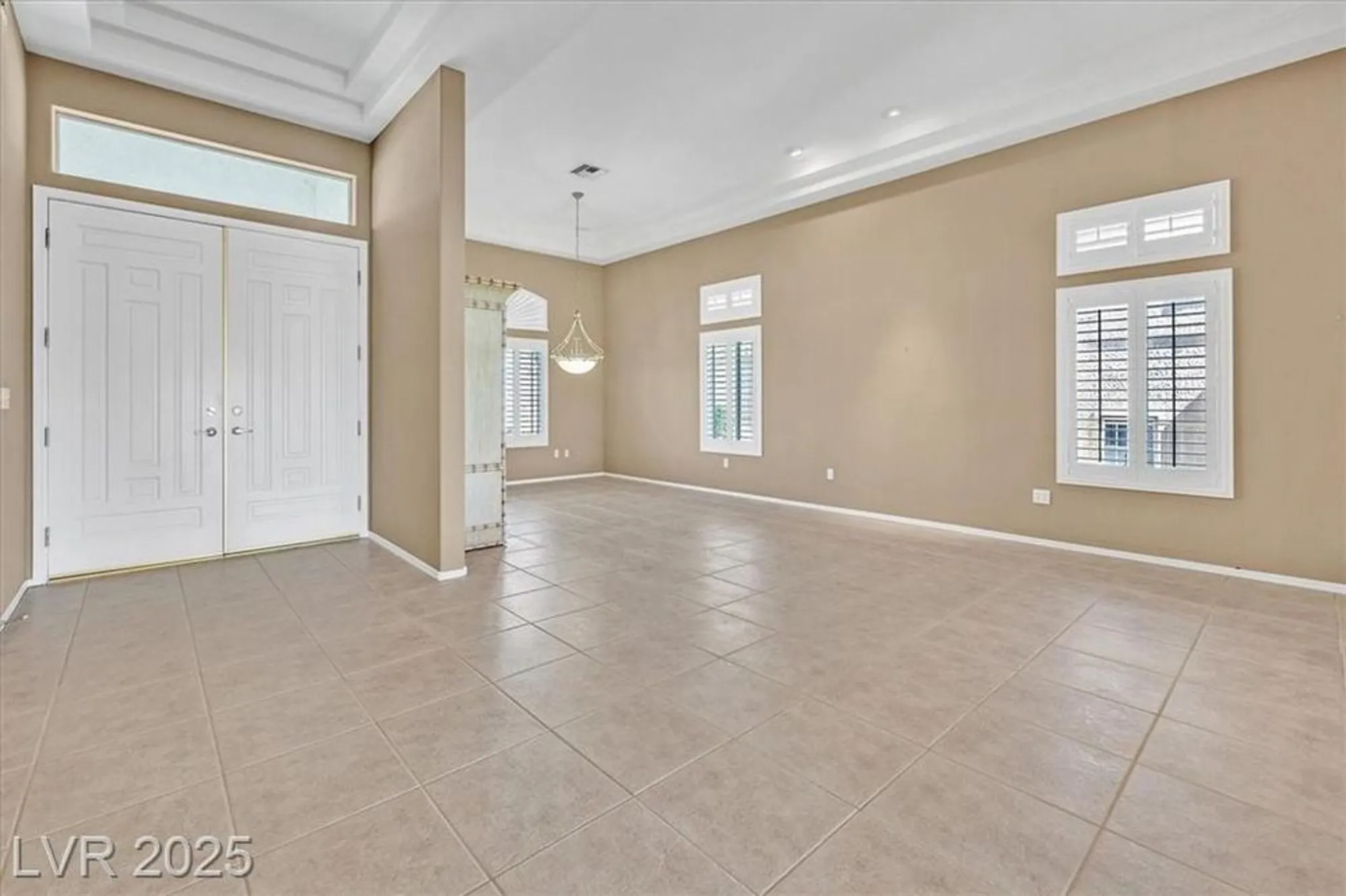 Property Slideshow image 3 of 34 | 10409 shoalhaven dr, Las Vegas, NV, 89134